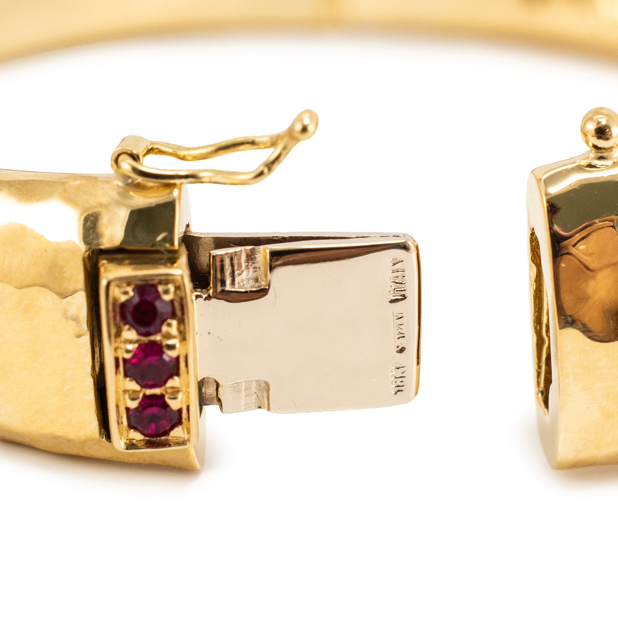 Ladies Roberto Coin Martellato Collection 18K Yellow Gold Hammered Ruby Hinged Bangle Bracelet