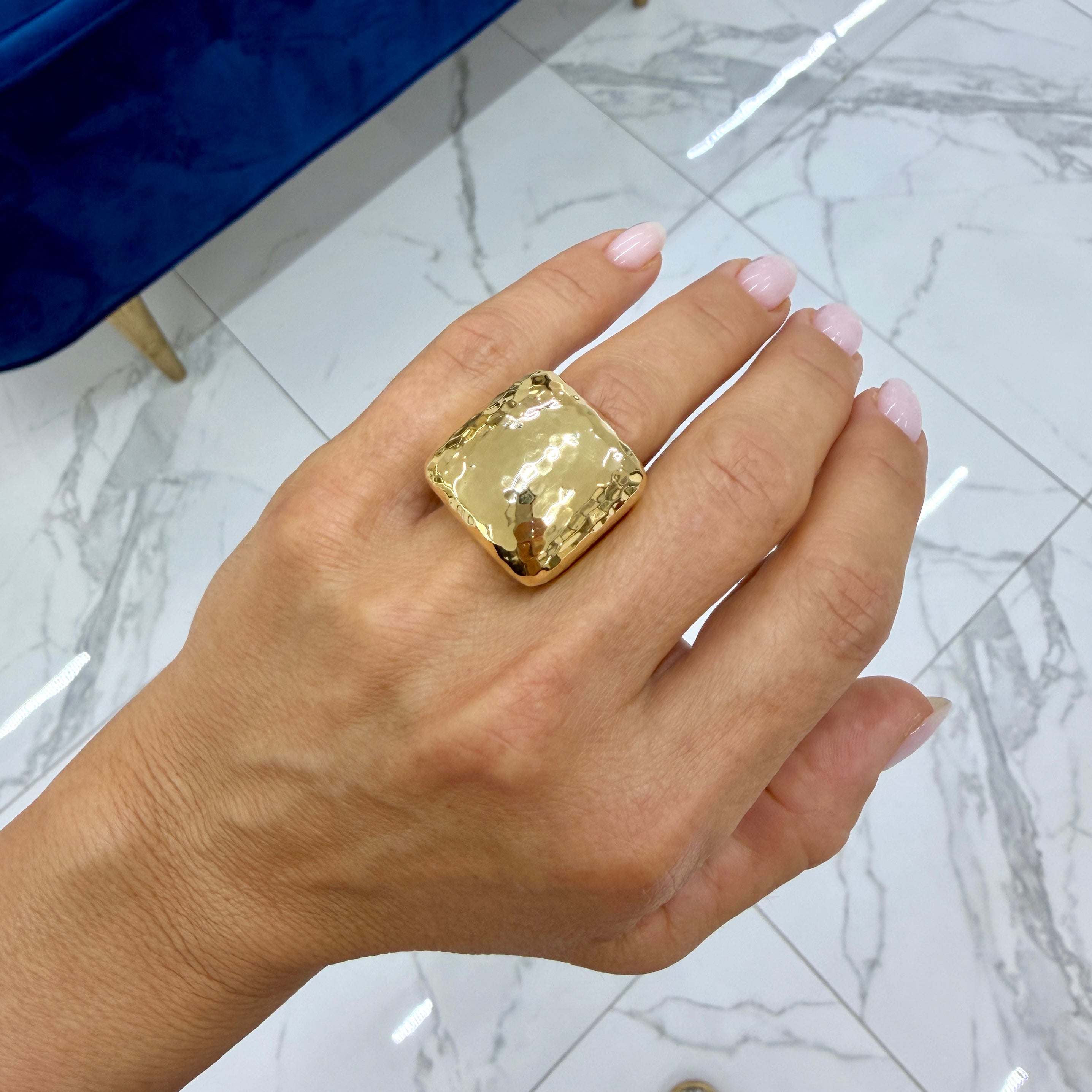 Roberto Coin Martellato 18K Yellow Gold Hammered Dome Ruby Cocktail Ring