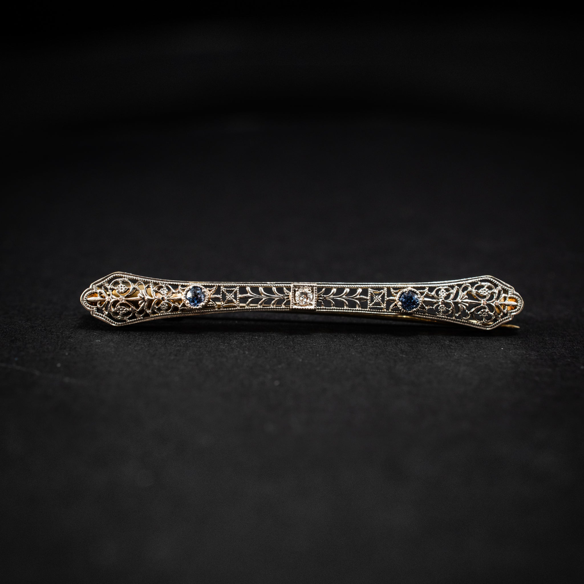 Pin & Brooch Ruby with Diamonds Platinum / Gold Art Deco 451914 available at DJP Jewelers & Luxury Buyers