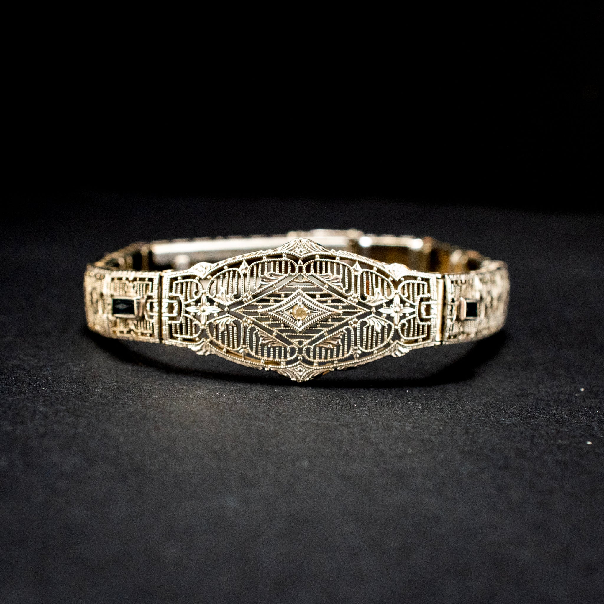 Band 14K White filigree Art Deco 451937 DJP Jewelers & Luxury Buyers