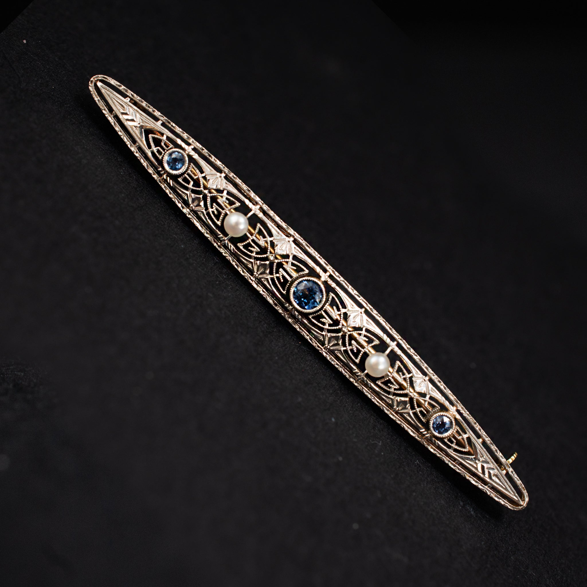 Pin & Brooch Pearl 0.32ct Platinum & 14K White Gold Art Deco 452275 available at DJP Jewelers & Luxury Buyers