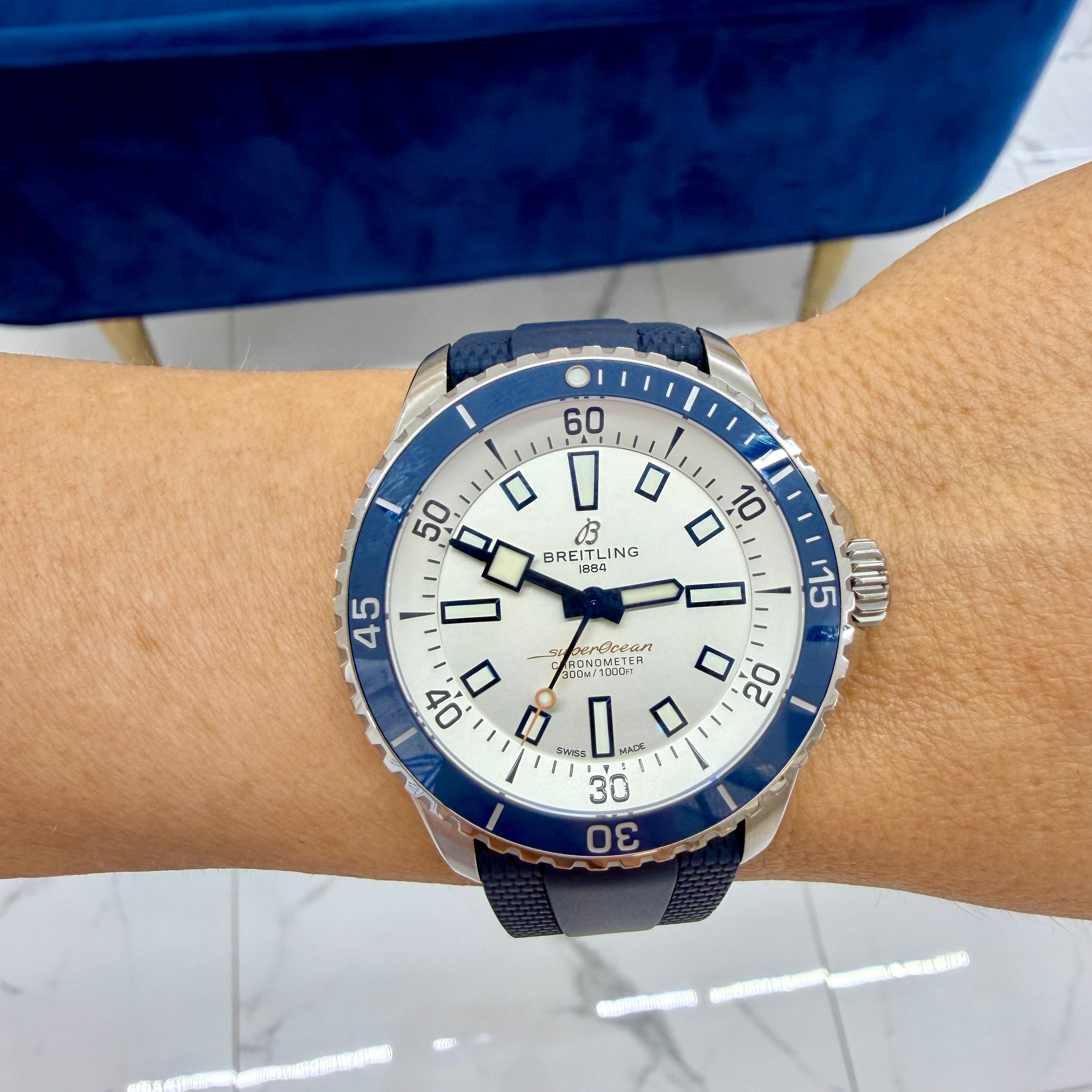 Breitling Superocean 42MM a17375e71g1s1 White Dial Blue Rubber Band Steel Watch