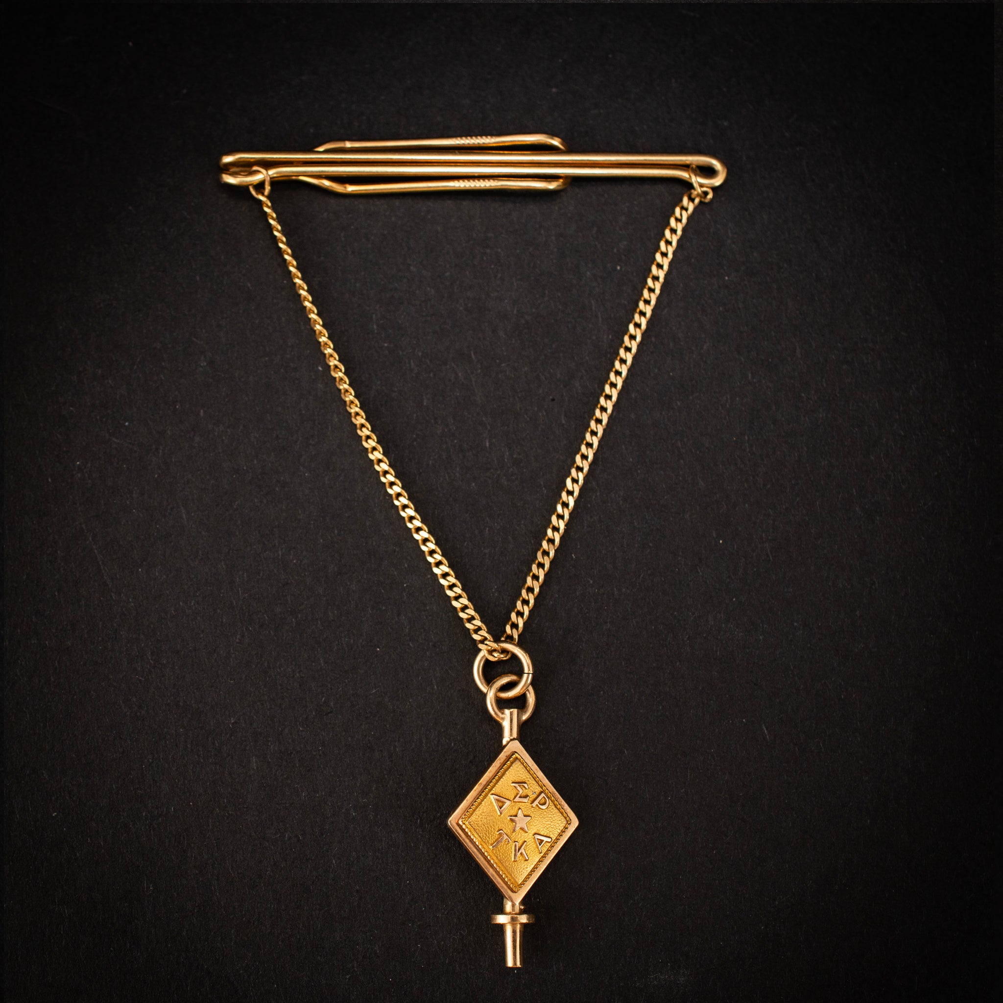 Pendant 14K Yellow Gold Vintage 453960 available at DJP Jewelers & Luxury Buyers