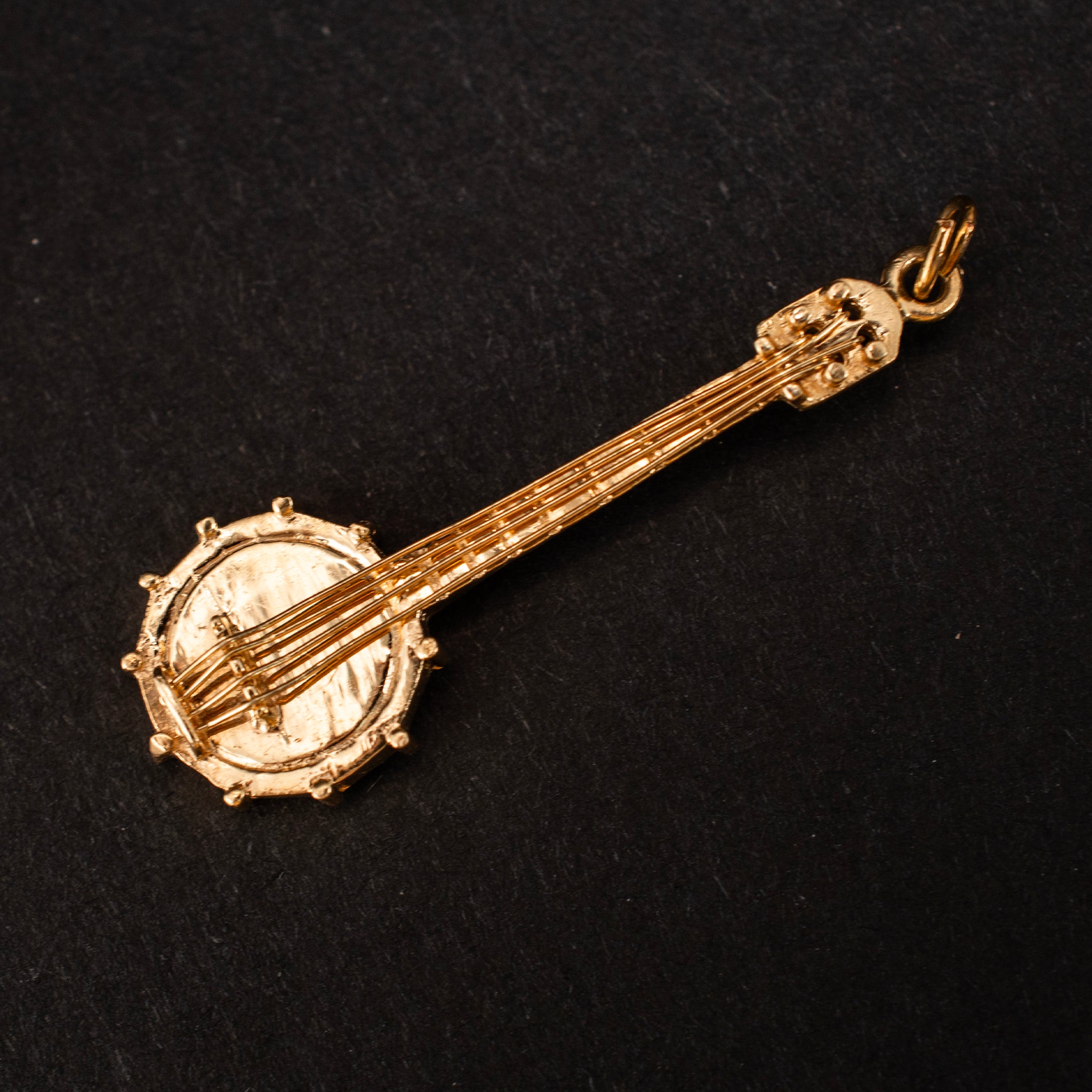 Pendant 18K Yellow Gold Vintage 453982 available at DJP Jewelers & Luxury Buyers