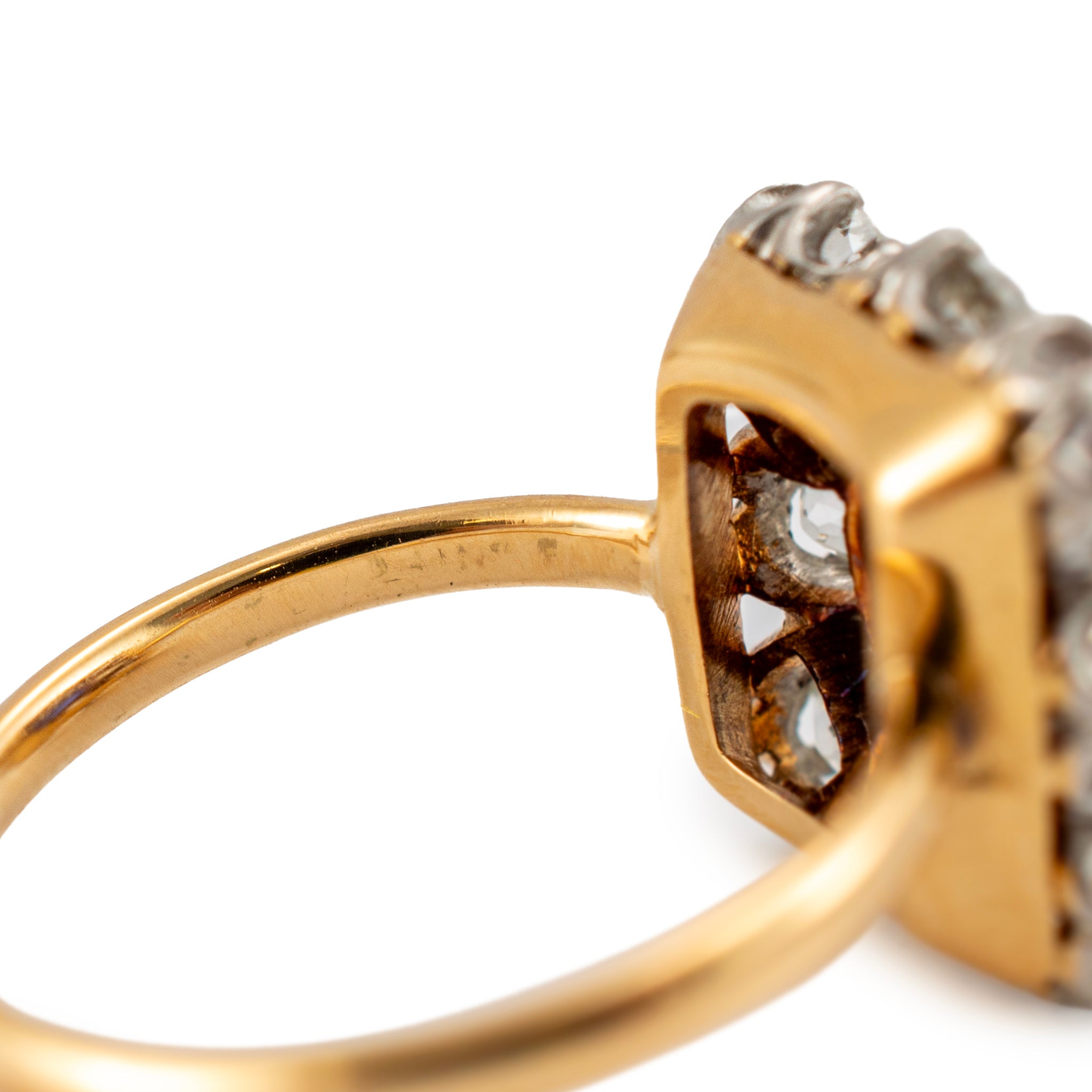 Antique Platinum 18K Gold Gia Royal Blue Kashmir Sapphire Diamond Cocktail Ring