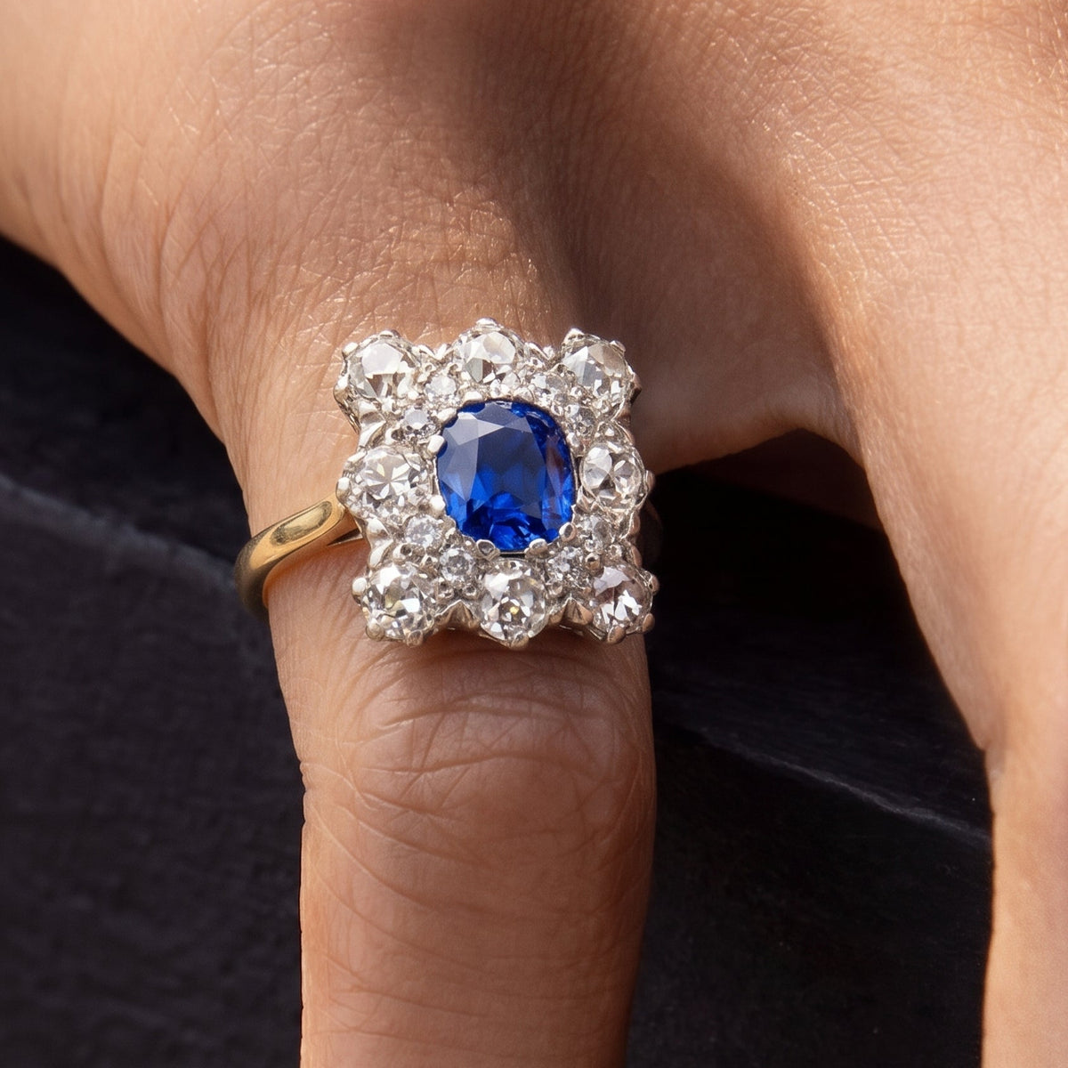 Antique Platinum 18K Gold Gia Royal Blue Kashmir Sapphire Diamond Cocktail Ring