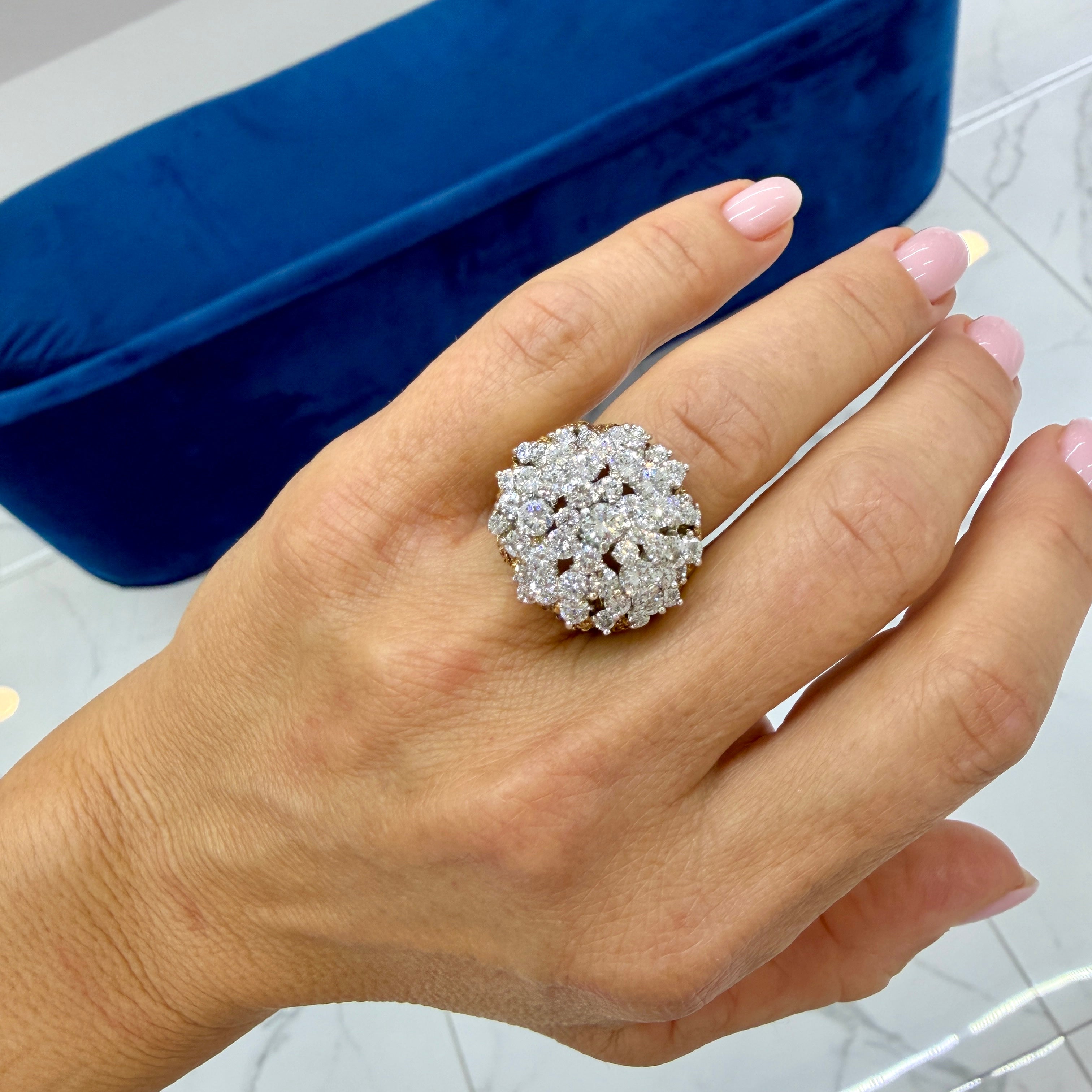 Vintage 18K Yellow Gold Platinum 7.04ctw Two-Tone Bombe Cluster Cocktail Ring