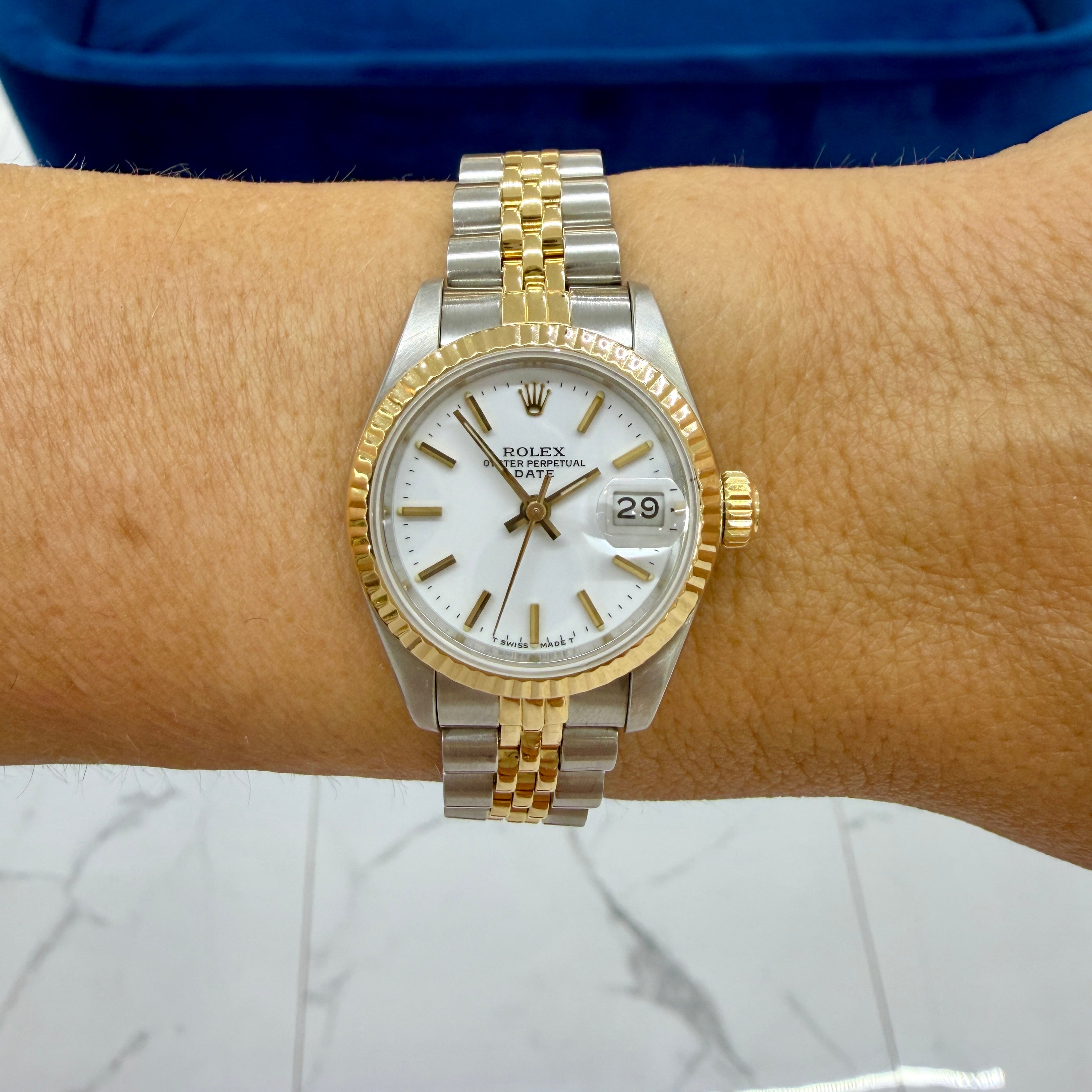 Ladies Rolex Datejust 26MM 69173 White Dial Jubilee 18K Yellow Gold Steel Watch