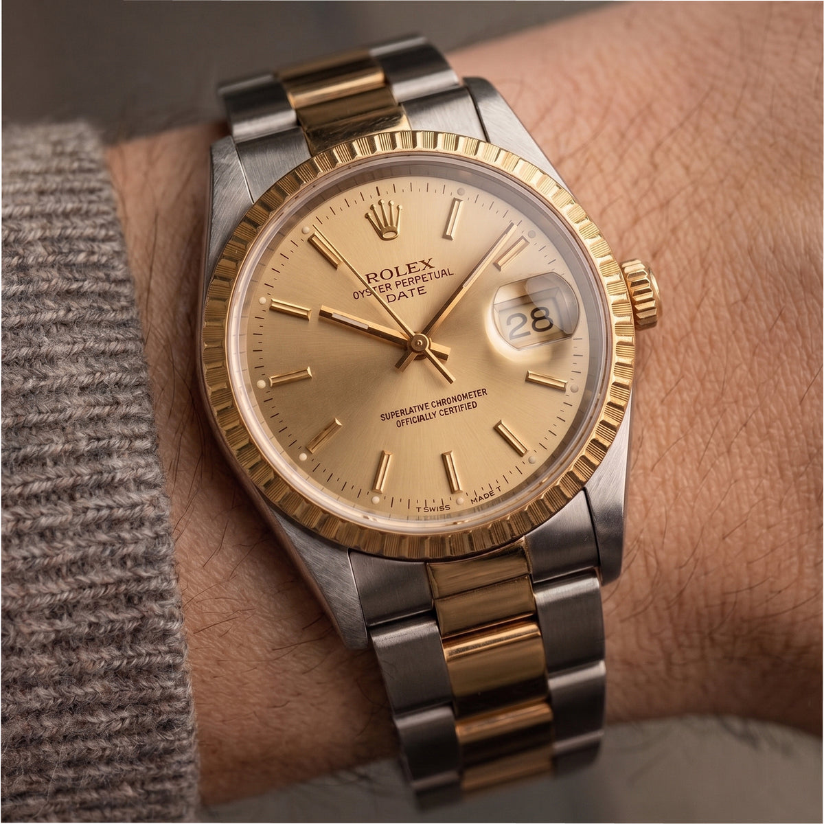Rolex Oyster Perpetual Date 34MM 115233 Champagne Dial Gold Steel Watch