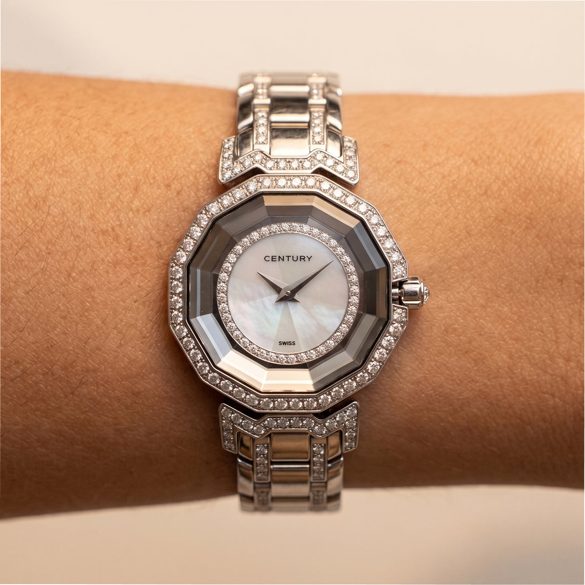 Ladies Century Dragon Stone 27MM Sapphire Diamond 18K White Gold Quartz Watch