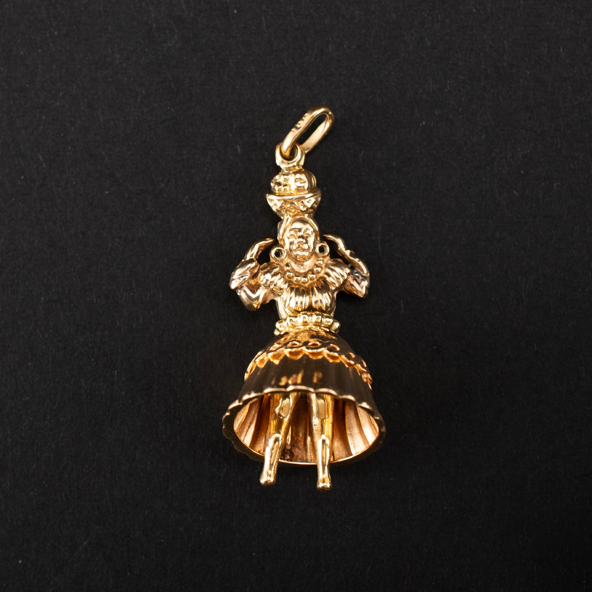 Pendant 18K Yellow Gold Vintage 455732 available at DJP Jewelers & Luxury Buyers