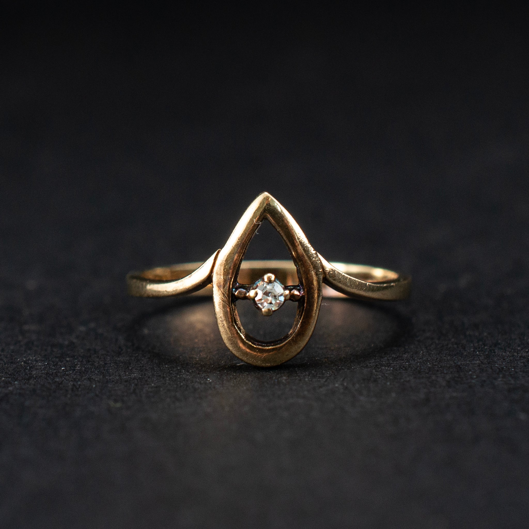 Band 0.03ct Diamond 10K Yellow Gold Vintage 455836 available at DJP Jewelers & Luxury Buyers