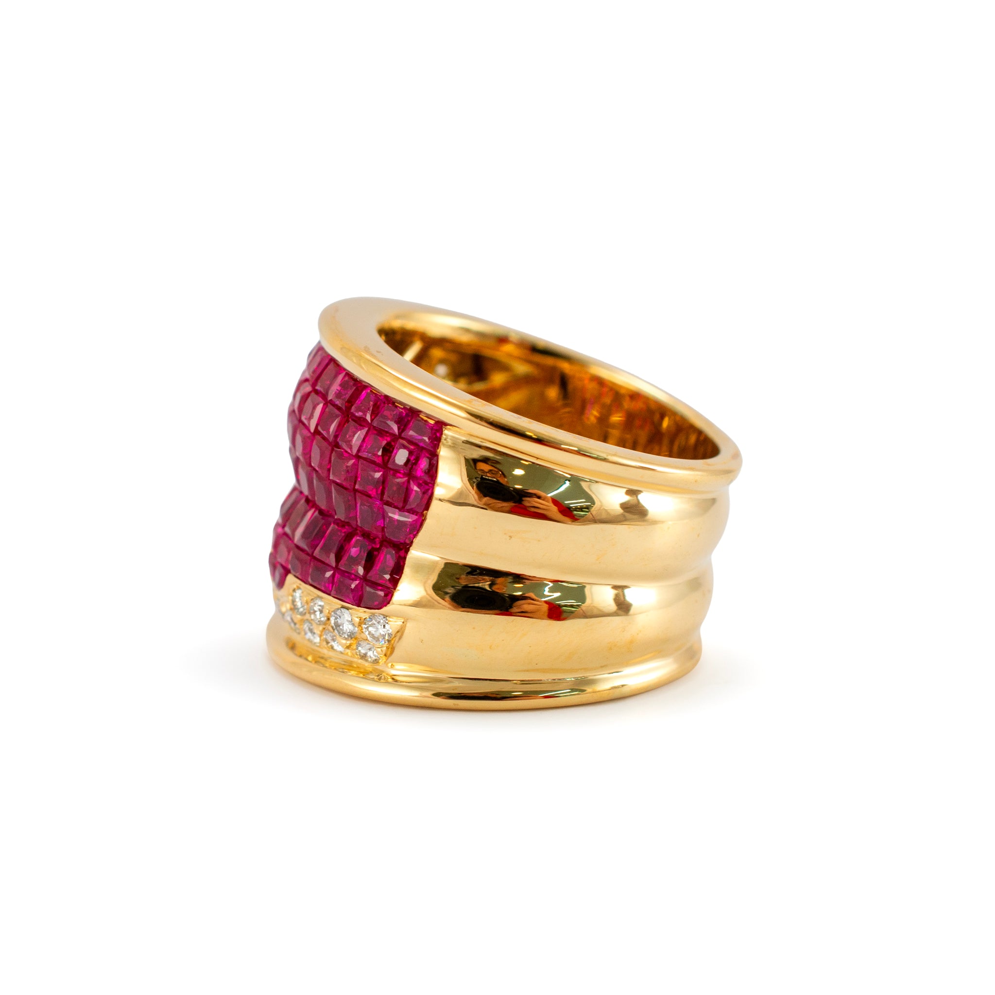 Vintage 18K Yellow Gold 4.16ctw Invisible Set Ruby Diamond Mystery Band Ring