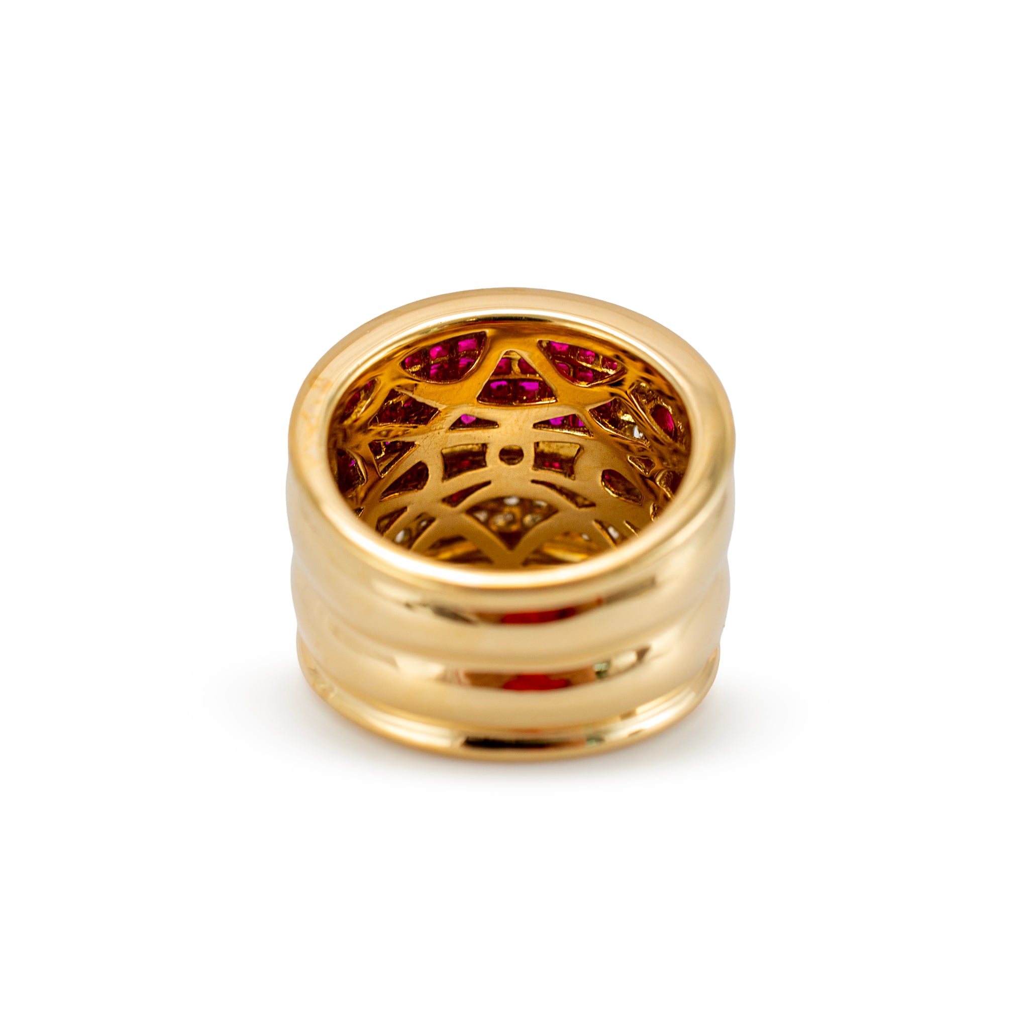 Vintage 18K Yellow Gold 4.16ctw Invisible Set Ruby Diamond Mystery Band Ring