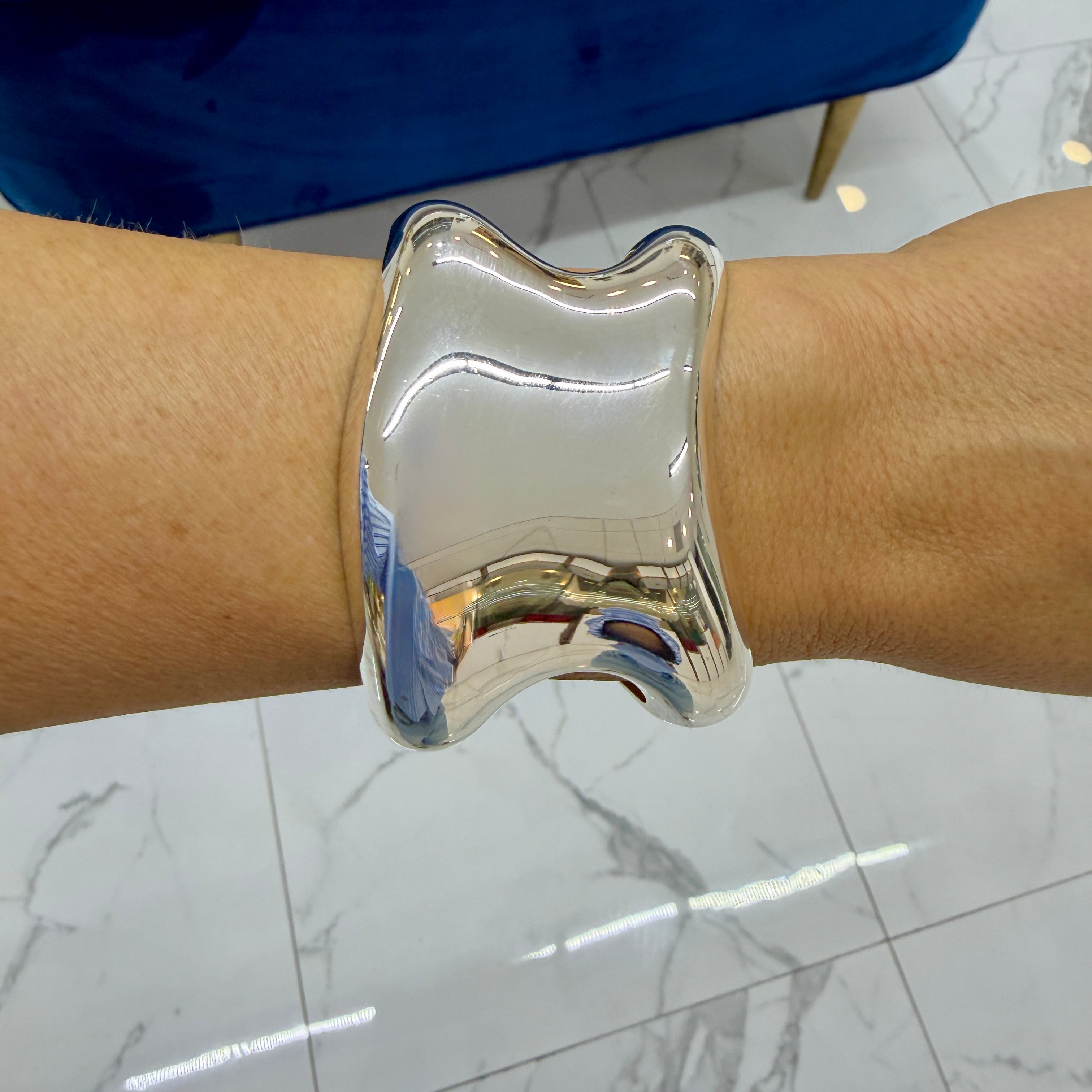 Vintage Tiffany & Co. Elsa Peretti 925 Sterling Silver Open Side Cuff Bracelet