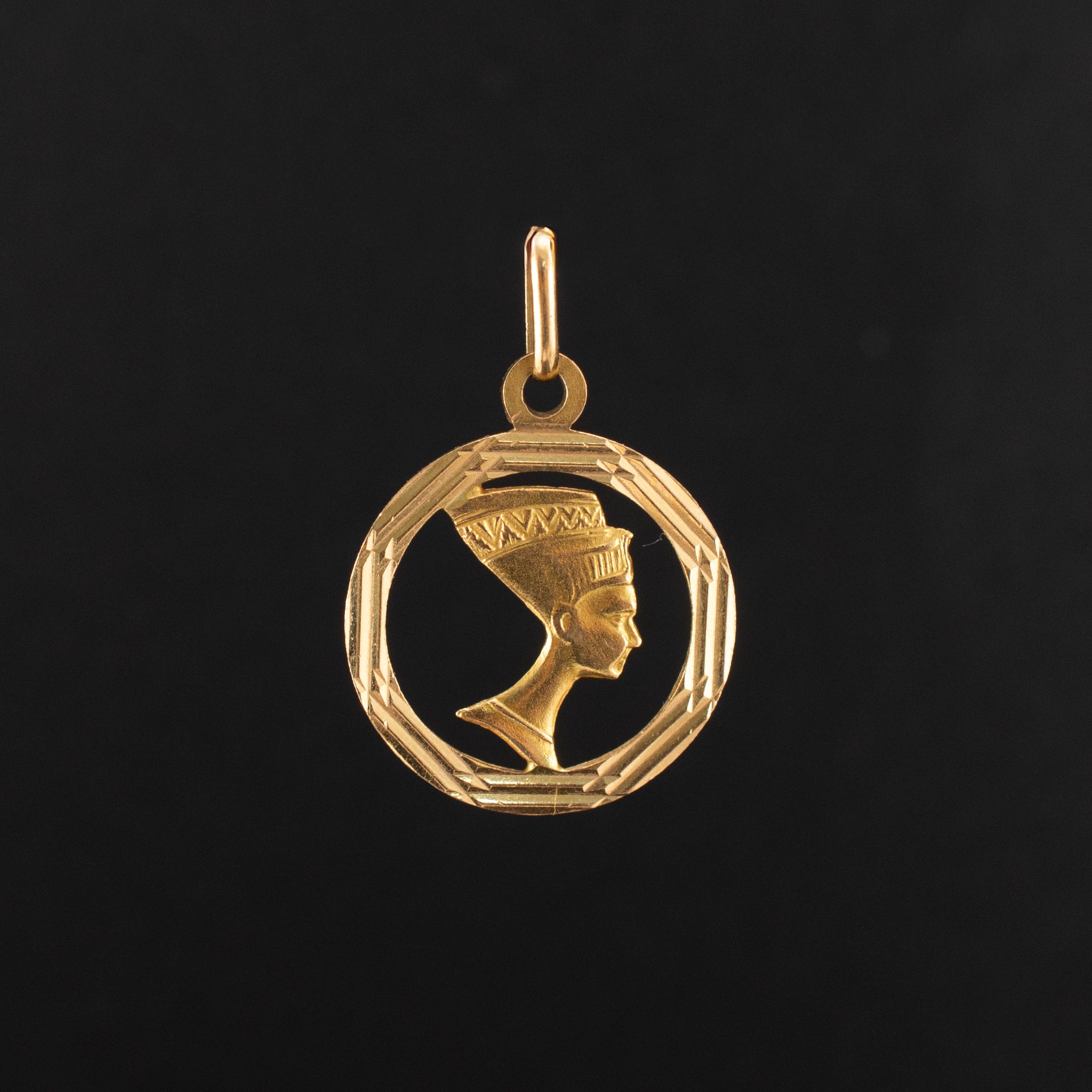 Vintage 18K Yellow Gold Charm Pendant 2.24g 1" 456880 available at DJP Jewelers & Luxury Buyers