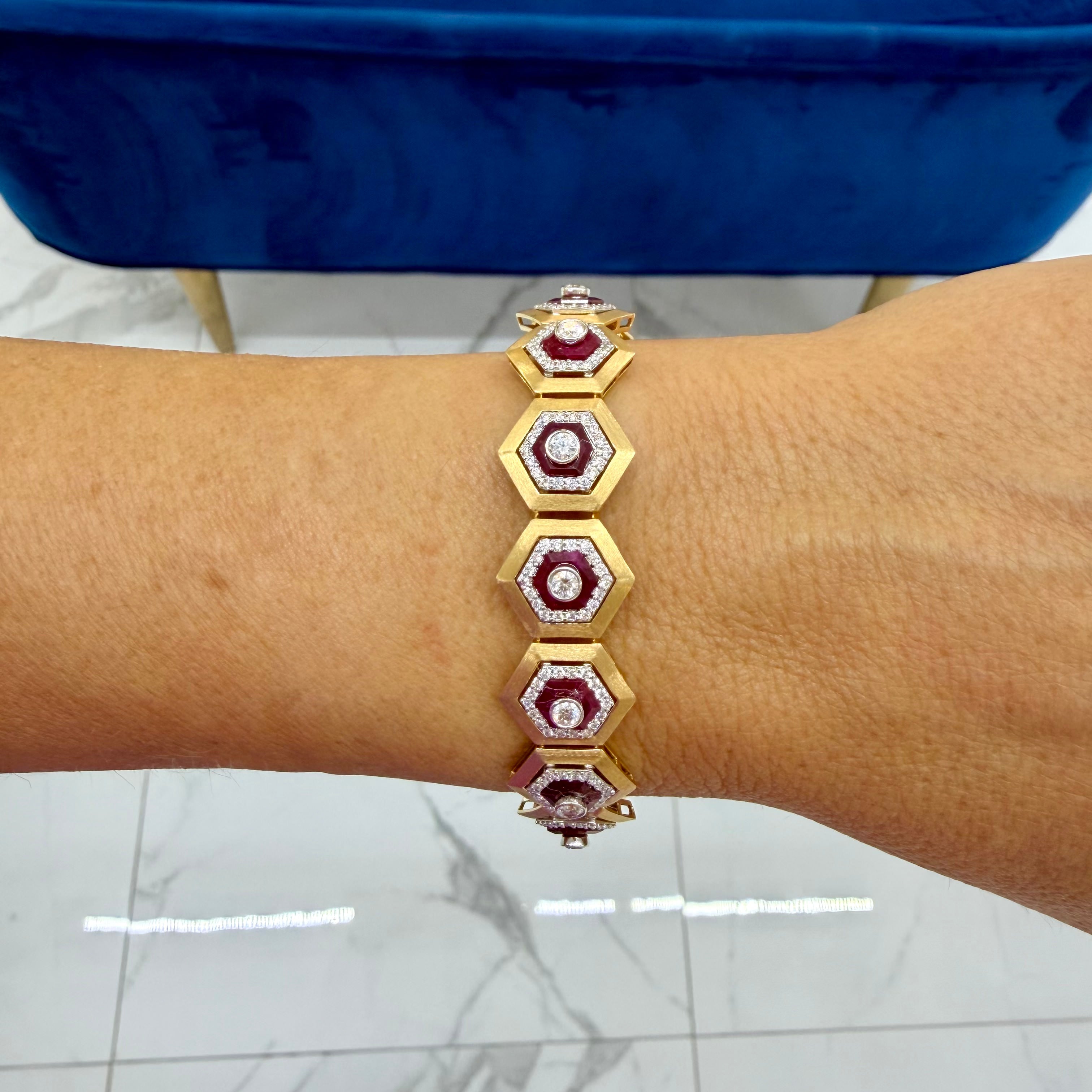Vintage 18K Yellow & White Gold 1.58ctw Diamond Ruby Hexagon Bangle Bracelet