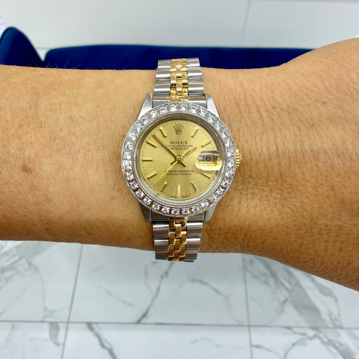 Ladies Rolex Datejust 26MM 69173 Champaign Dial Two Tone Yellow Gold Steel Watch