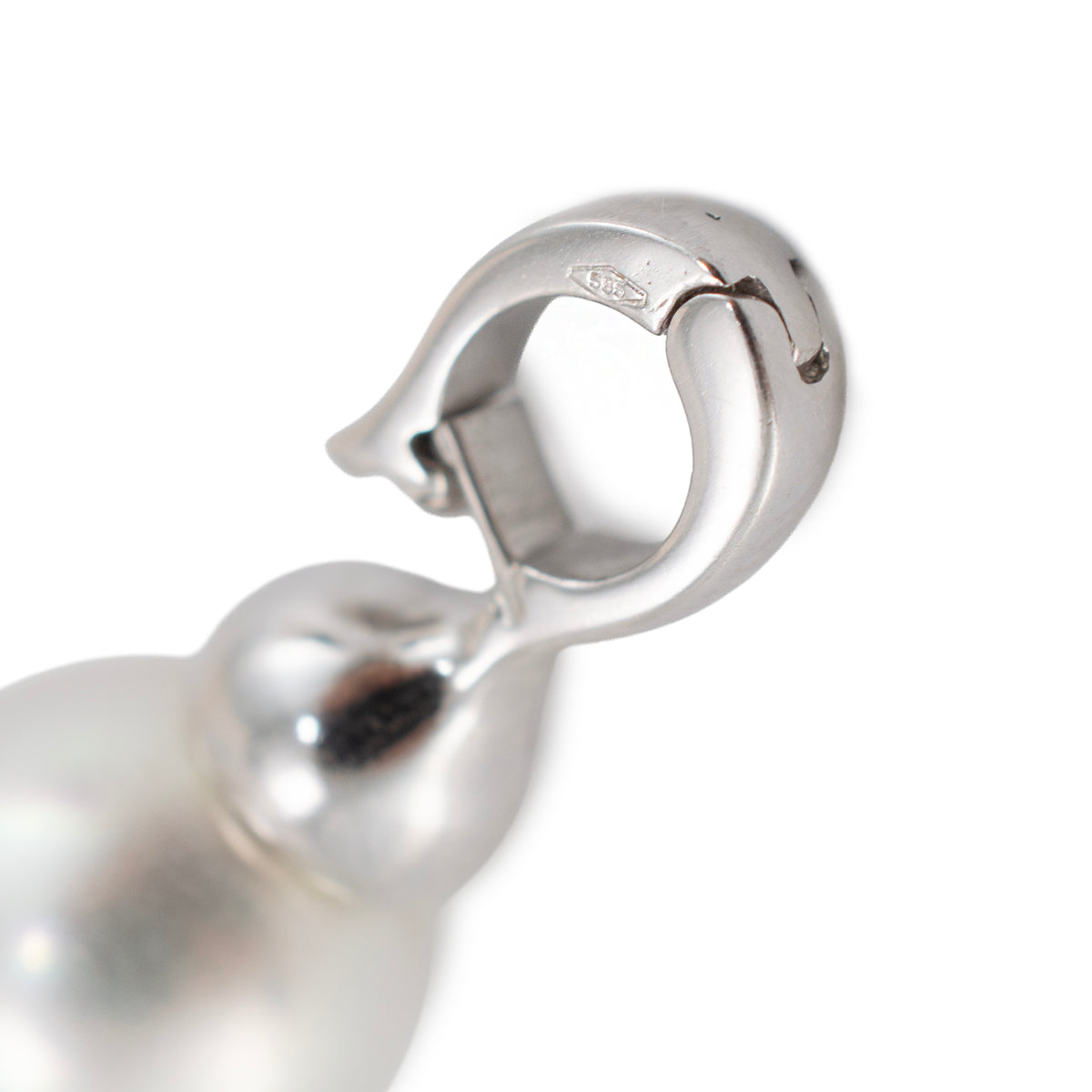 14K White Gold Graduated White Sea Pearl Strand Bead Chain Necklace