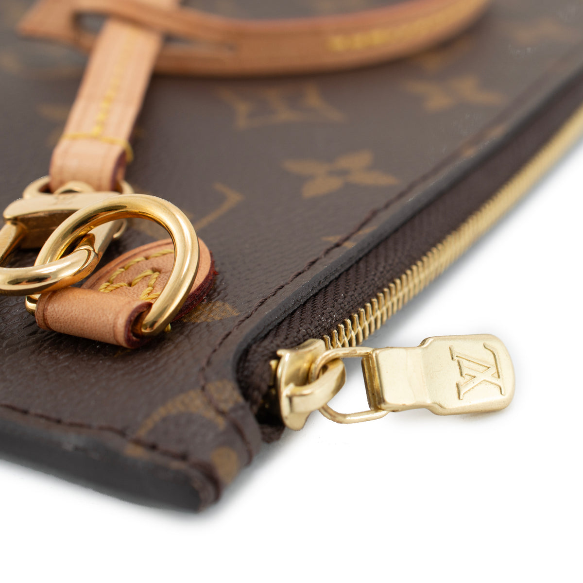 Louis Vuitton Neverfull Monogram Canvas Gold-Tone Hardware Wristlet Bag