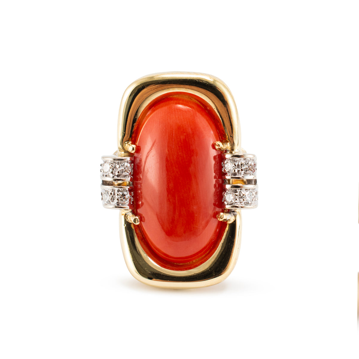 Vintage 18K Yellow Gold 3.84ctw Cabochon Salmon Coral Diamond Cocktail Ring
