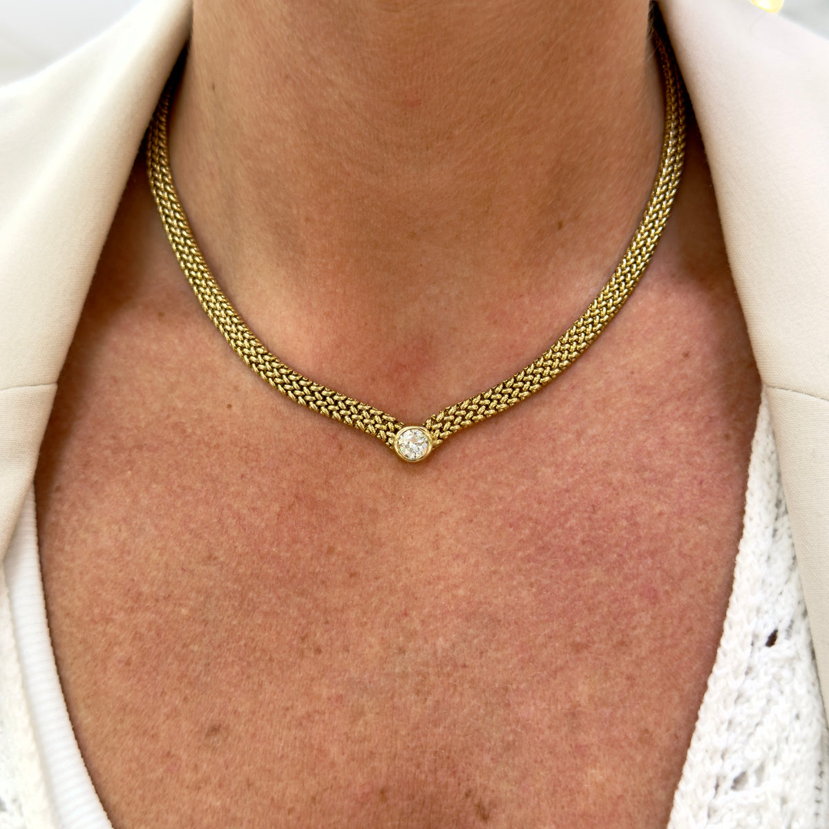 Vintage 14K Yellow Gold 0.86ct Diamond Solitaire Mesh Chocker Pendant Necklace