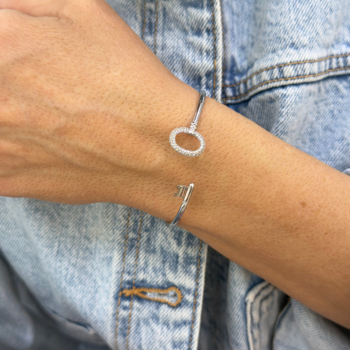 Tiffany & Co. Keys Wire 18K White Gold 0.20ctw Pave Diamond Cuff Bangle Bracelet
