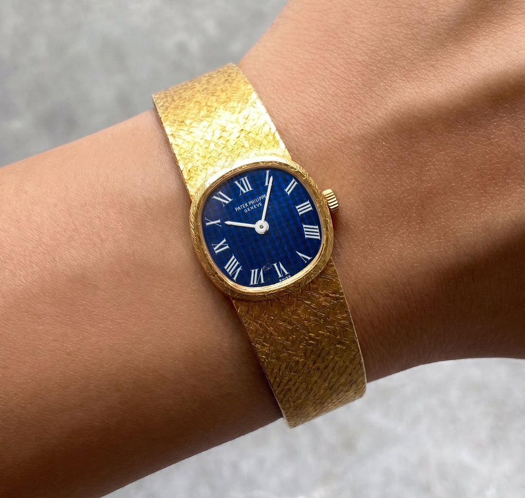 Ladies Vintage Patek Philippe Ellipse 19MM 3370/1J 18K Yellow Gold Manual Watch