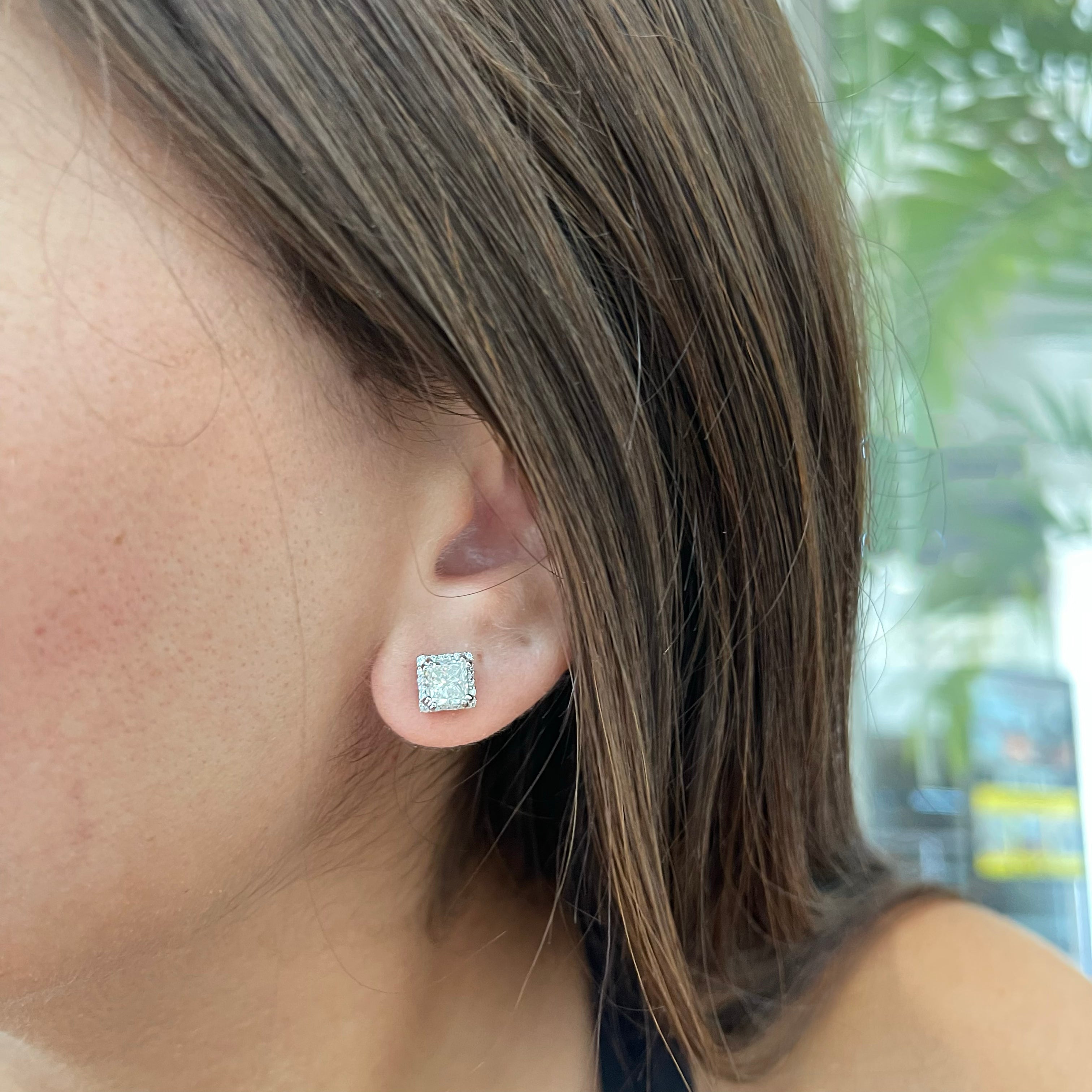 Tacori Ladies 18K White Gold Filigreed Style Square Princess Cut Halo Diamond Stud Earrings