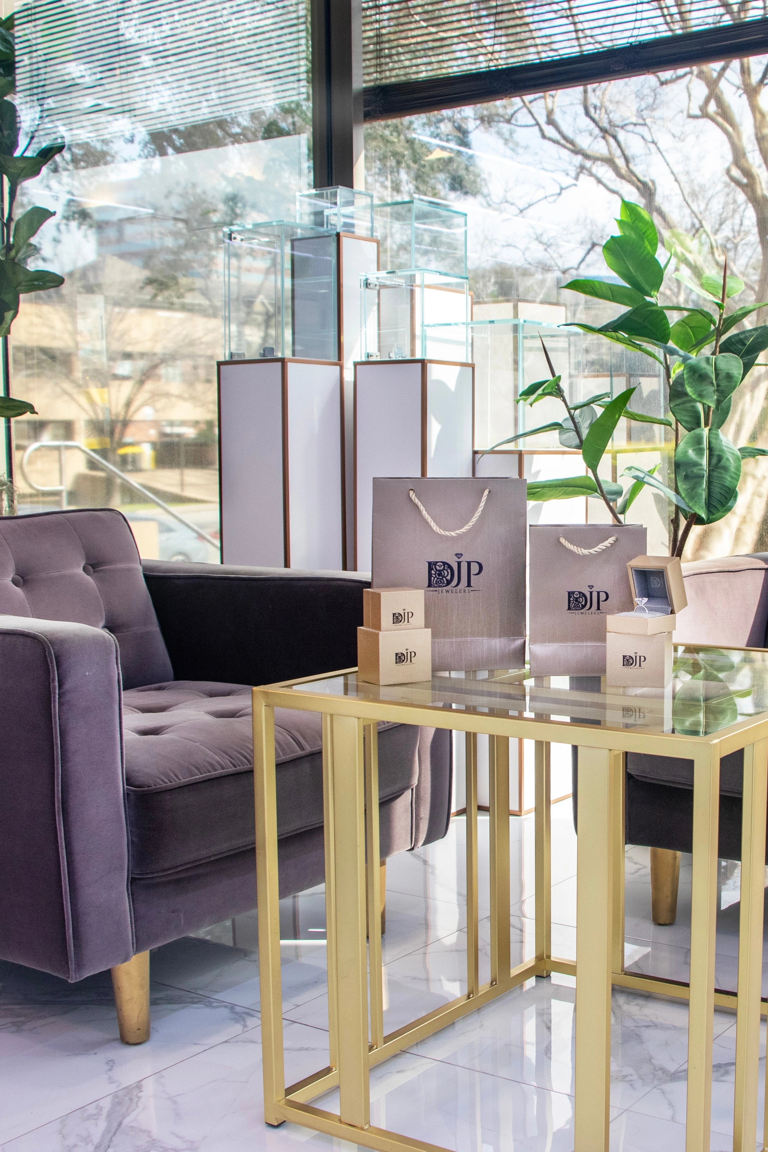 Luxury interior of DJP Jewelers & Luxury Buyers in Houston, The Woodlands, Sugar Land and Austin- across Texas - a modern showroom and marketplace for buying, selling and servicing fine jewelry.