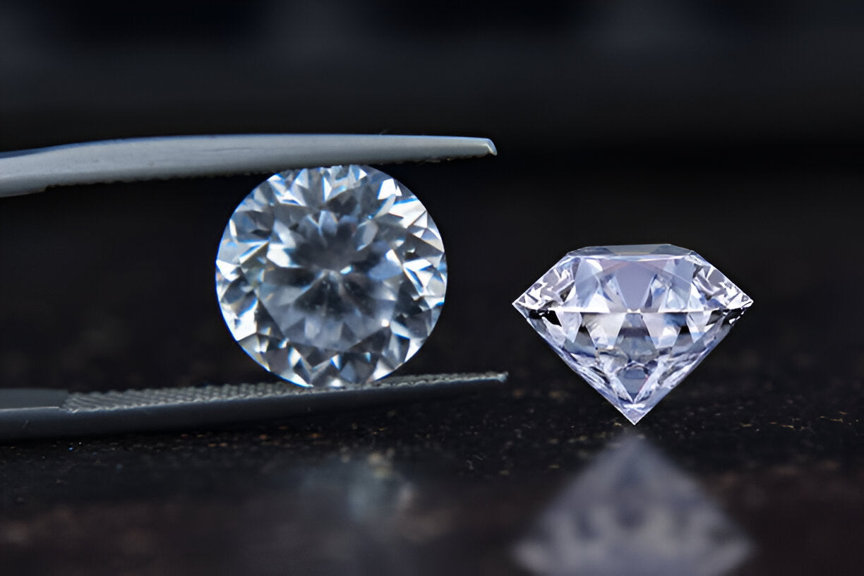 Natural Diamond vs. Lab-Grown Diamonds