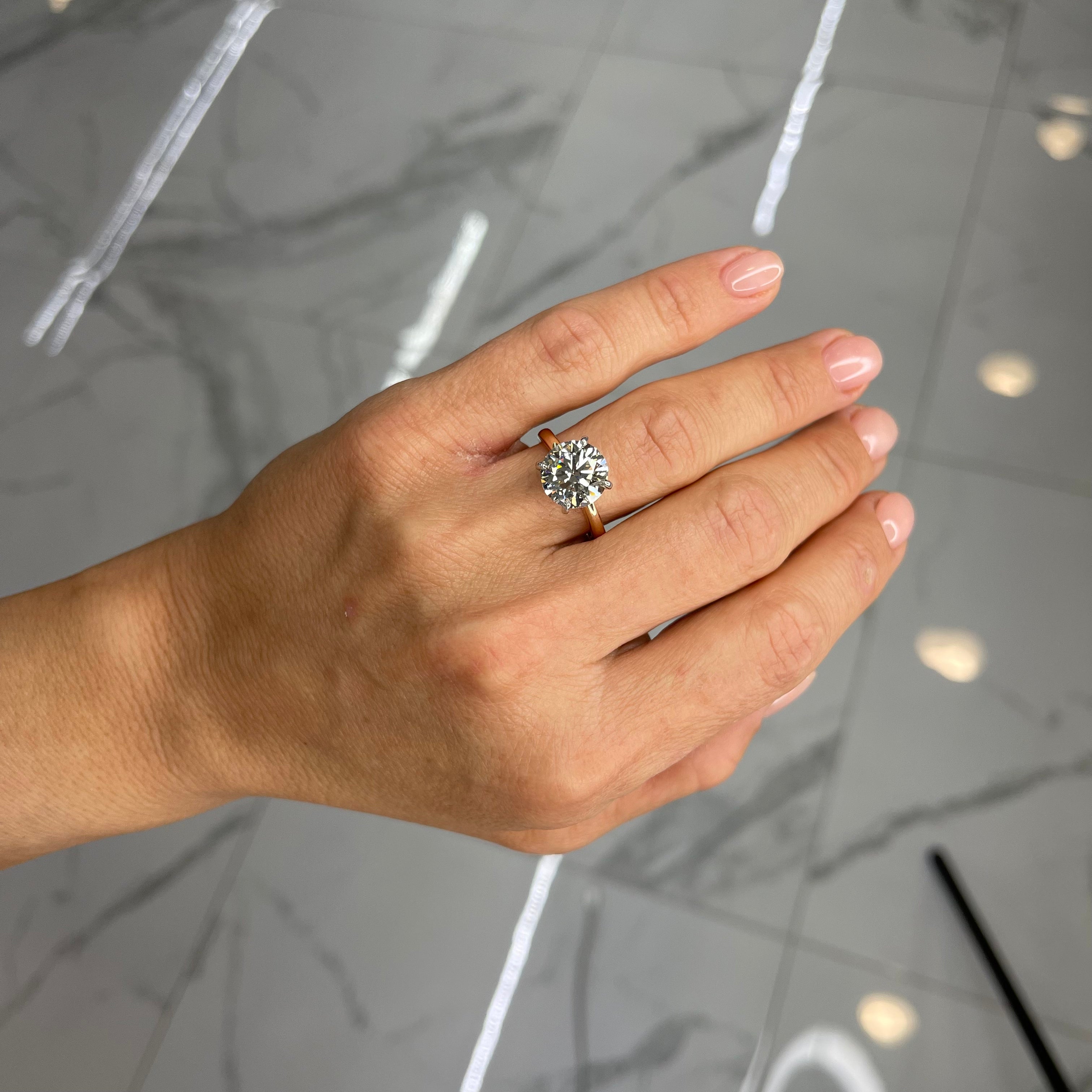 Ladies 18K Rose & White Gold IGI 4.15ct I VVS2 Lab Grown Diamond Solitaire Engagement Ring