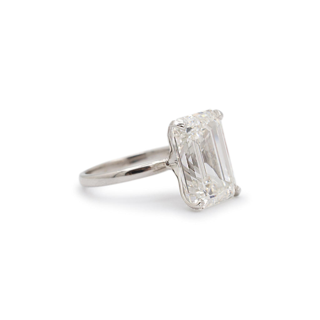 Ladies 14K White Gold Igi 10.18ct Emerald Cut Diamond Solitaire Engagement Ring