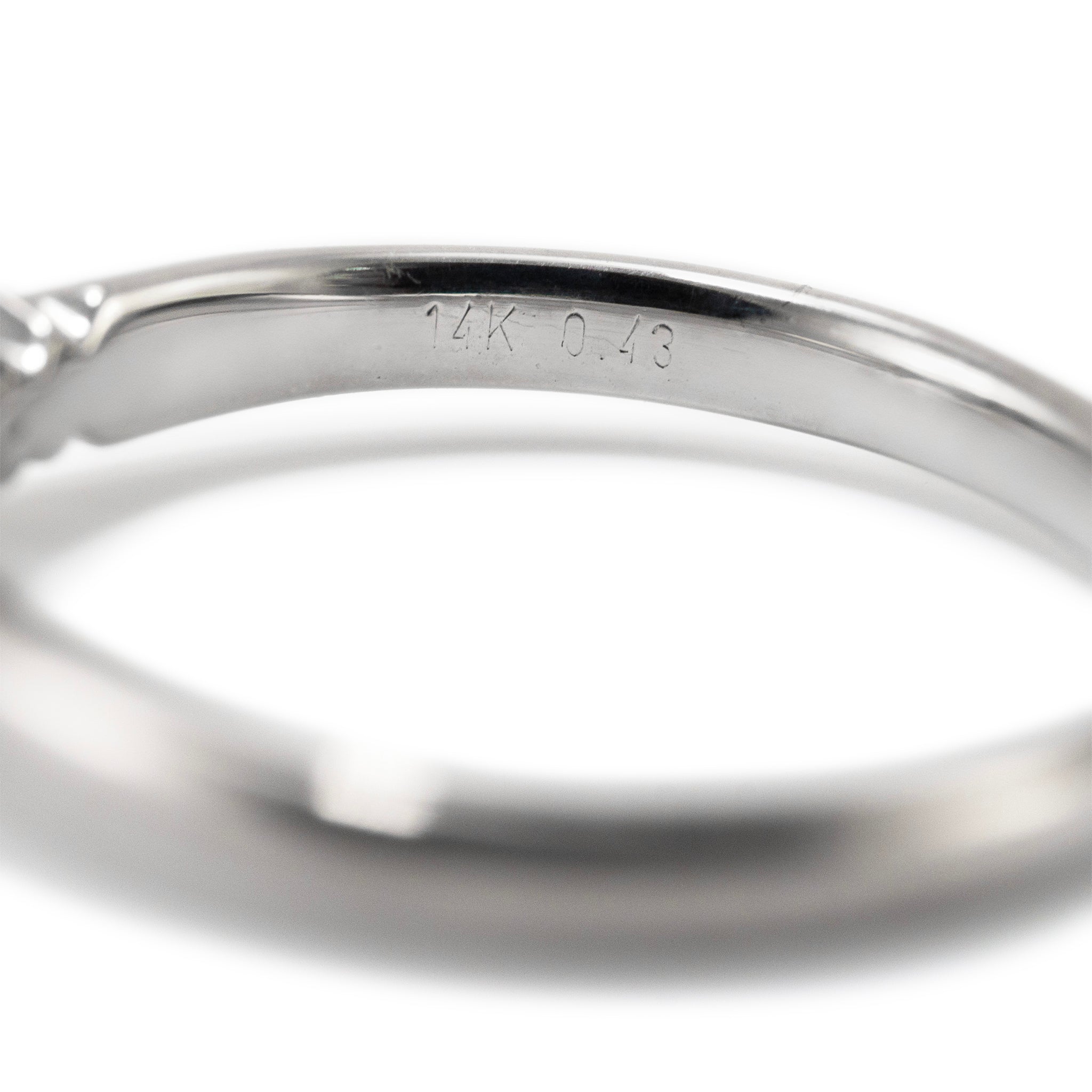 Ladies 14K White Gold 0.43ct Lab Grown Diamond Promise Solitaire Engagement Ring