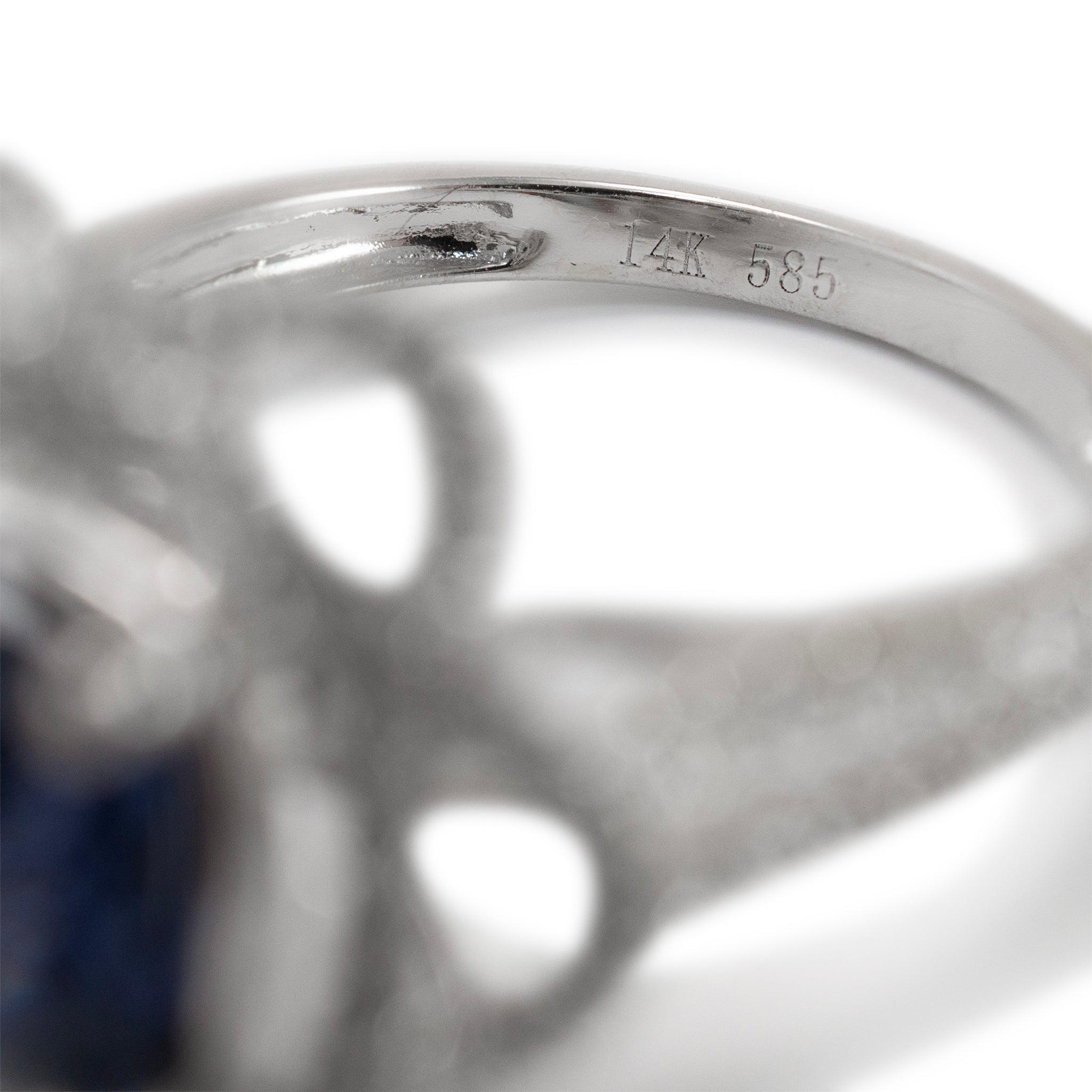 Ladies 14K White Gold Blue Spinel Halo Diamond Flower Cocktail Ring