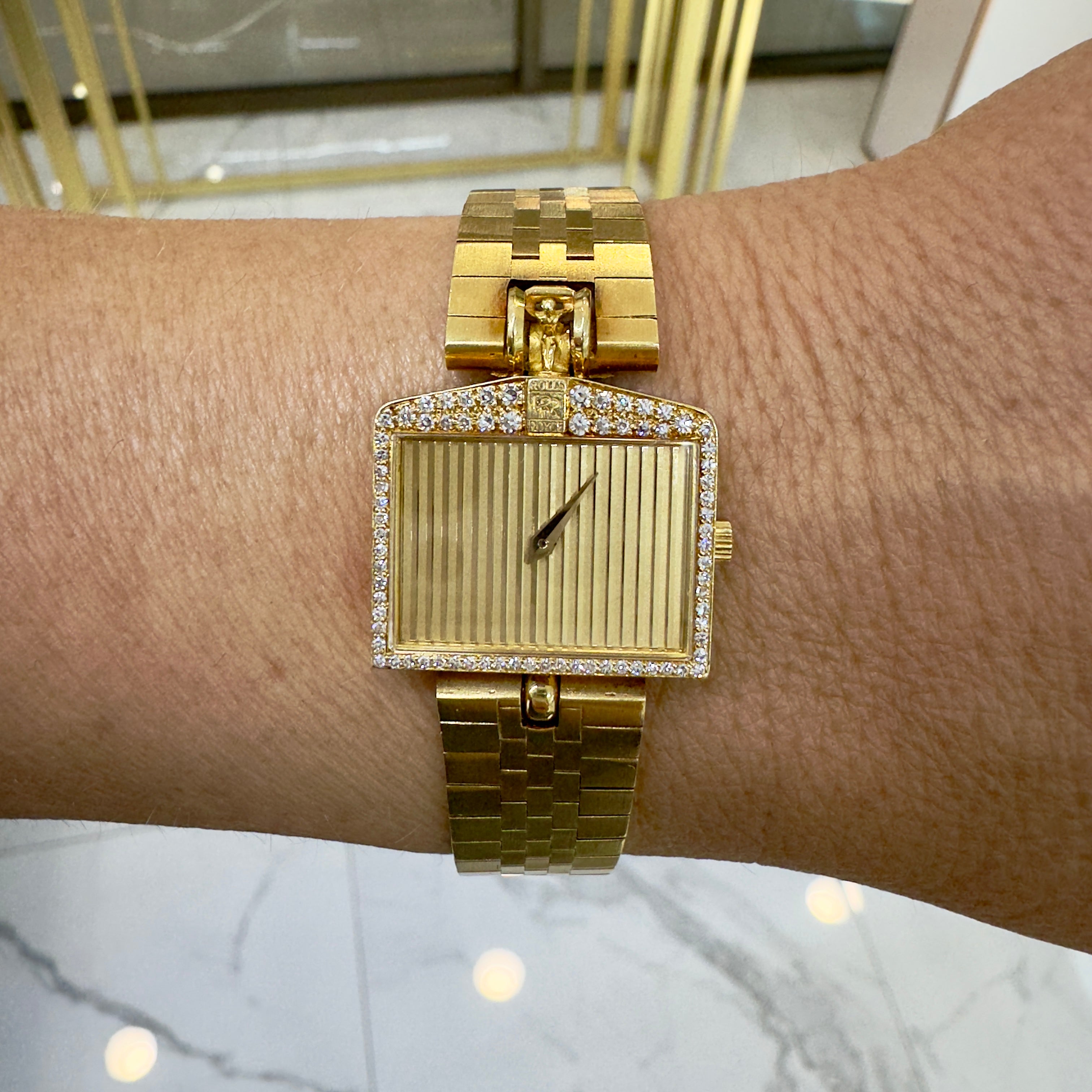 Vintage Corum Rolls Royce Spirit Ecstasy 22MM 47595H12 18K Gold Diamond Watch