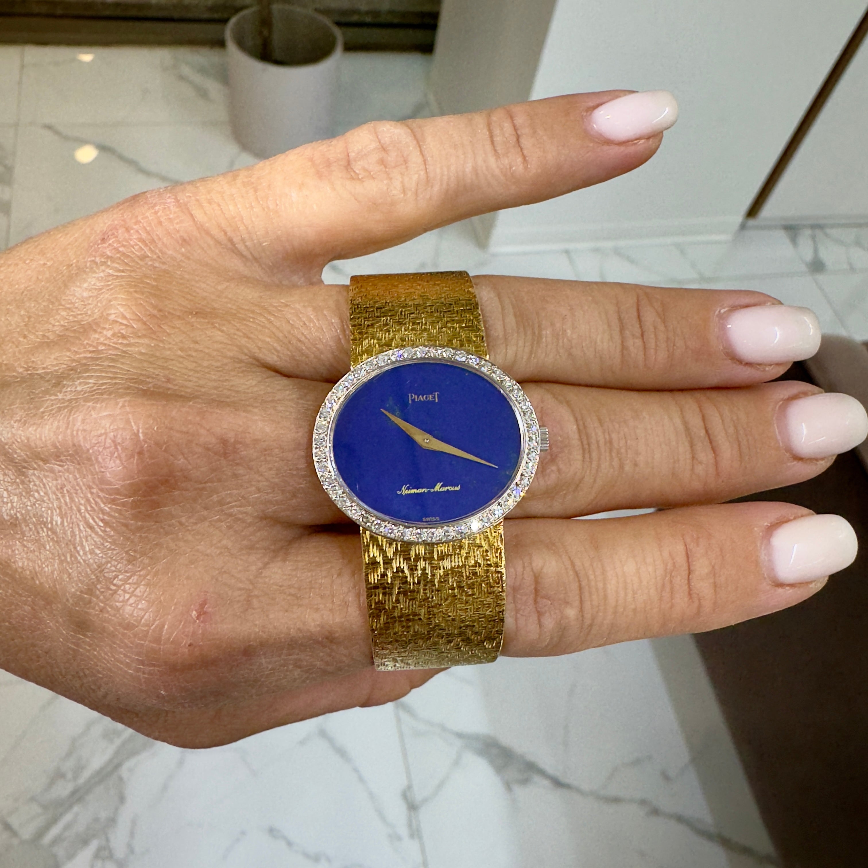 Vintage Piaget 24MM 9805 B 68 18K Gold Diamond Neiman Marcus Lapis Dial Watch