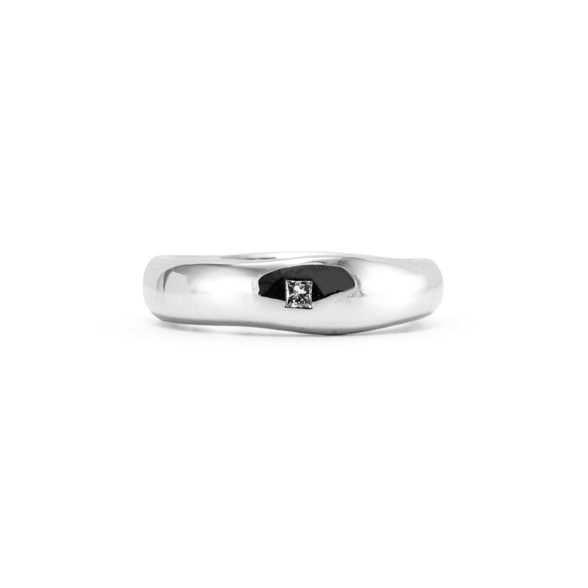 H. Stern Constance Collection 18K Noble Gold Princess Cut Diamond Band Ring