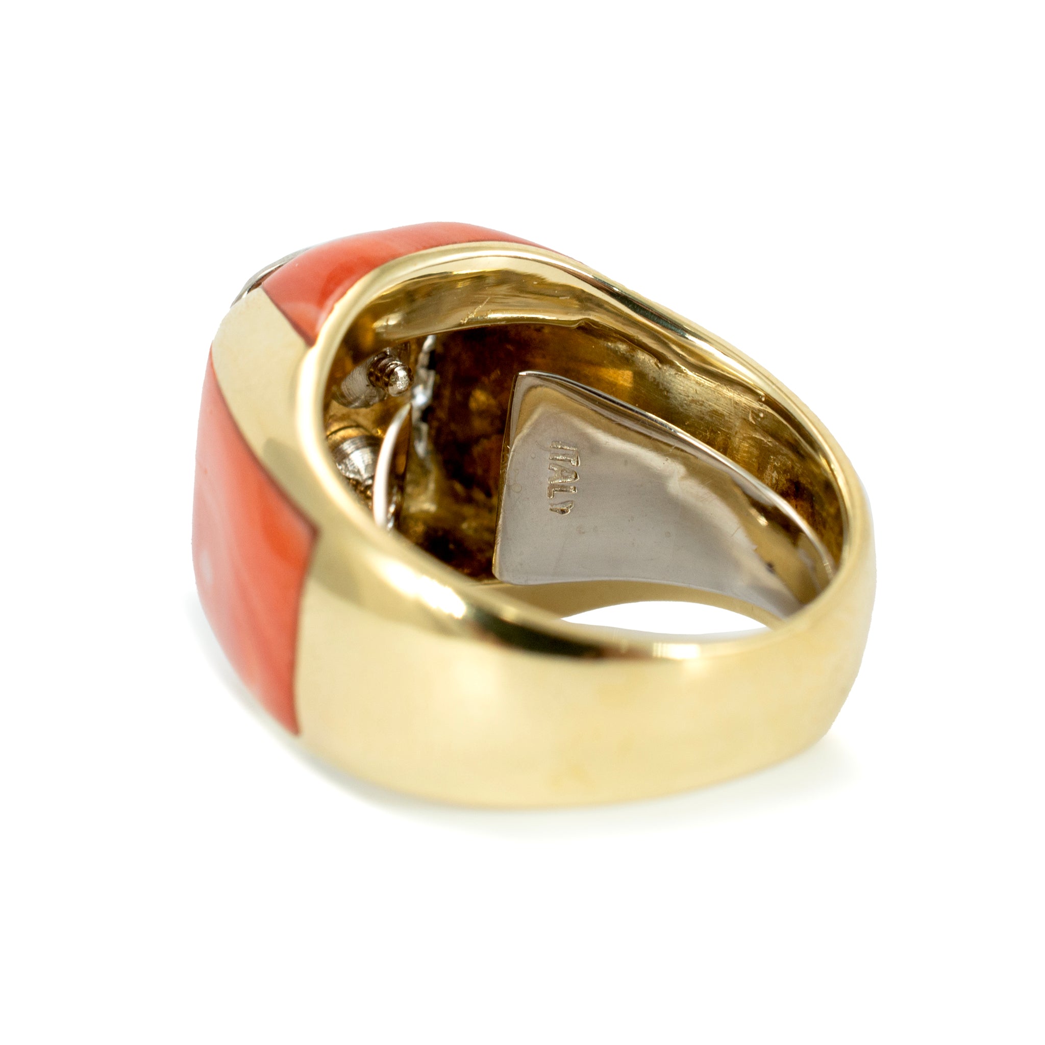 Ladies Vintage 18K Yellow Gold Salmon Coral Pave Diamond Cocktail Ring