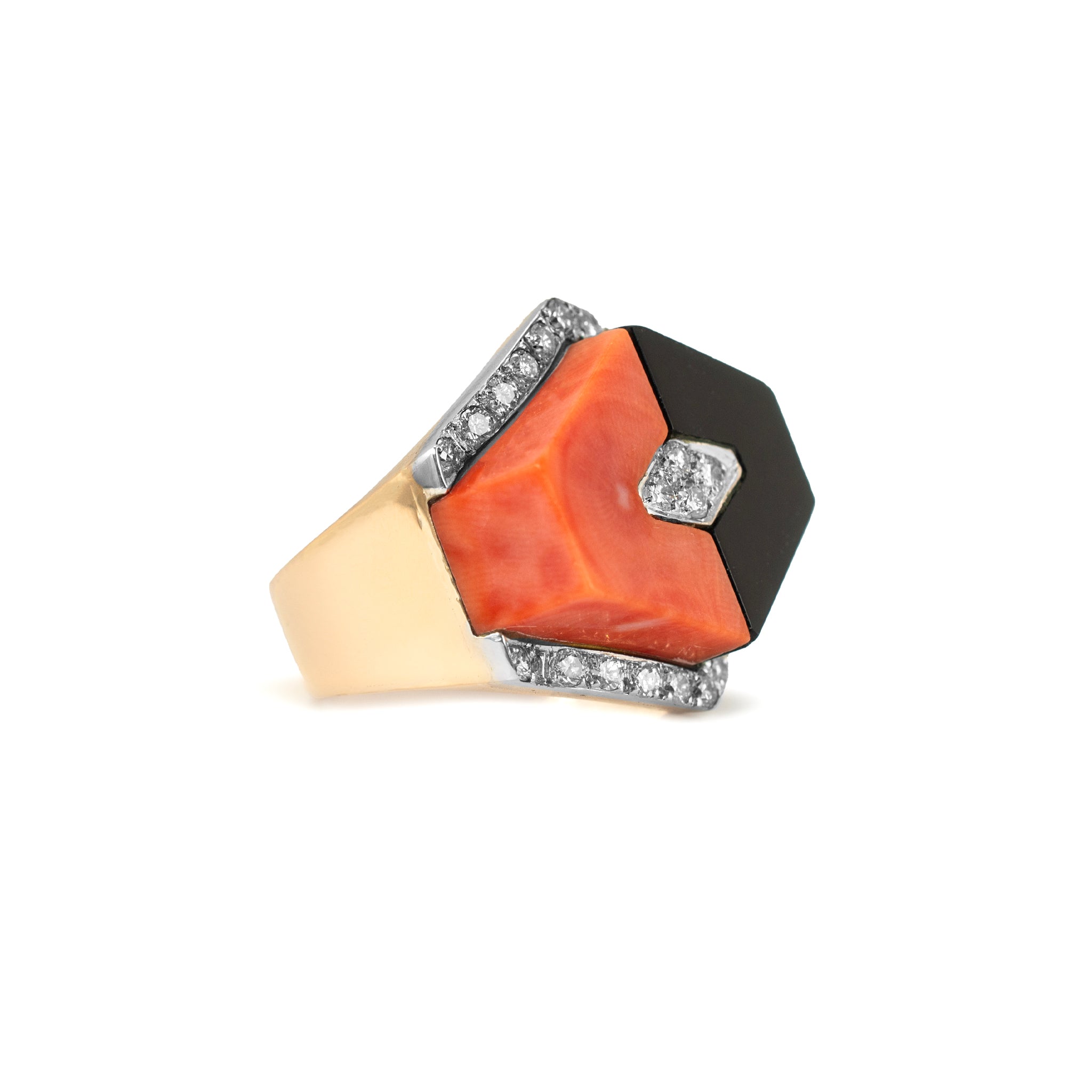 Vintage Ladies 14K Yellow Gold Coral Onyx Diamond Geometric Cocktail Ring