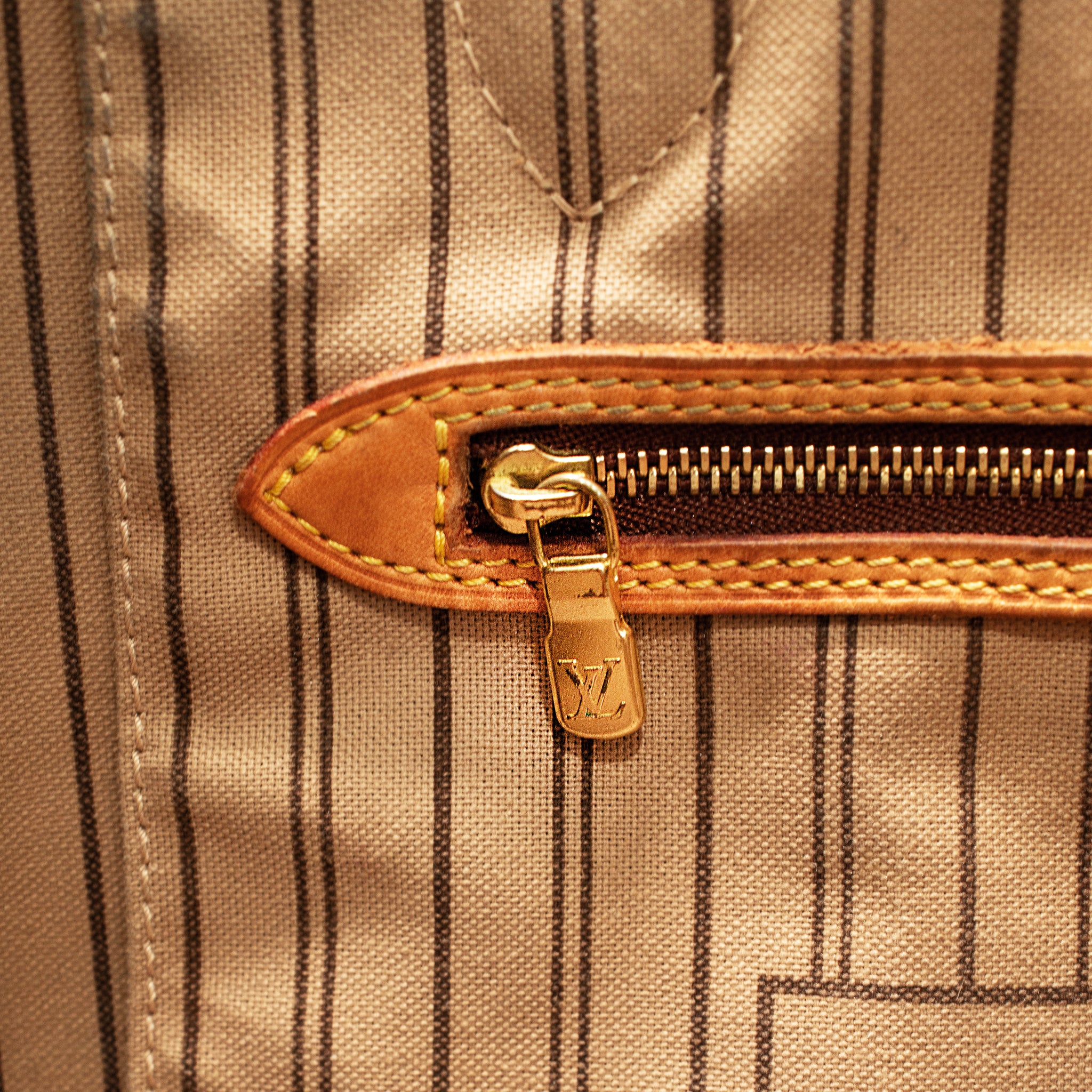 Louis Vuitton Monogram Neverfull MM Leather Brown Tote Bag
