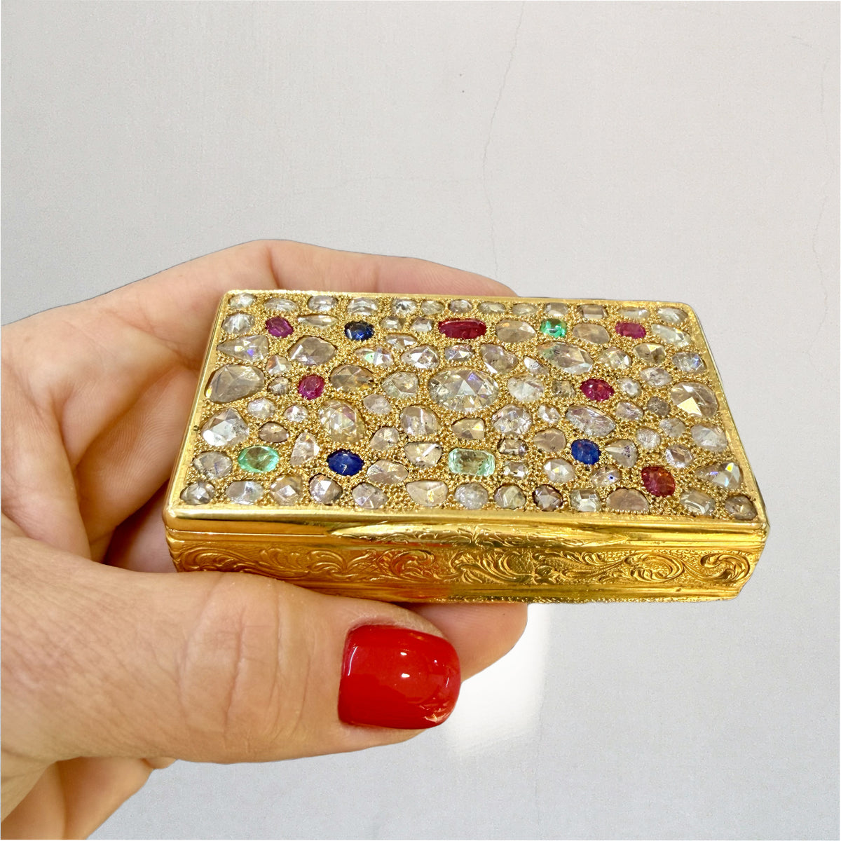 Antique Jeweled Solid 18K Gold 21.68CT Diamond Sapphire Ruby Emerald Filigree Box