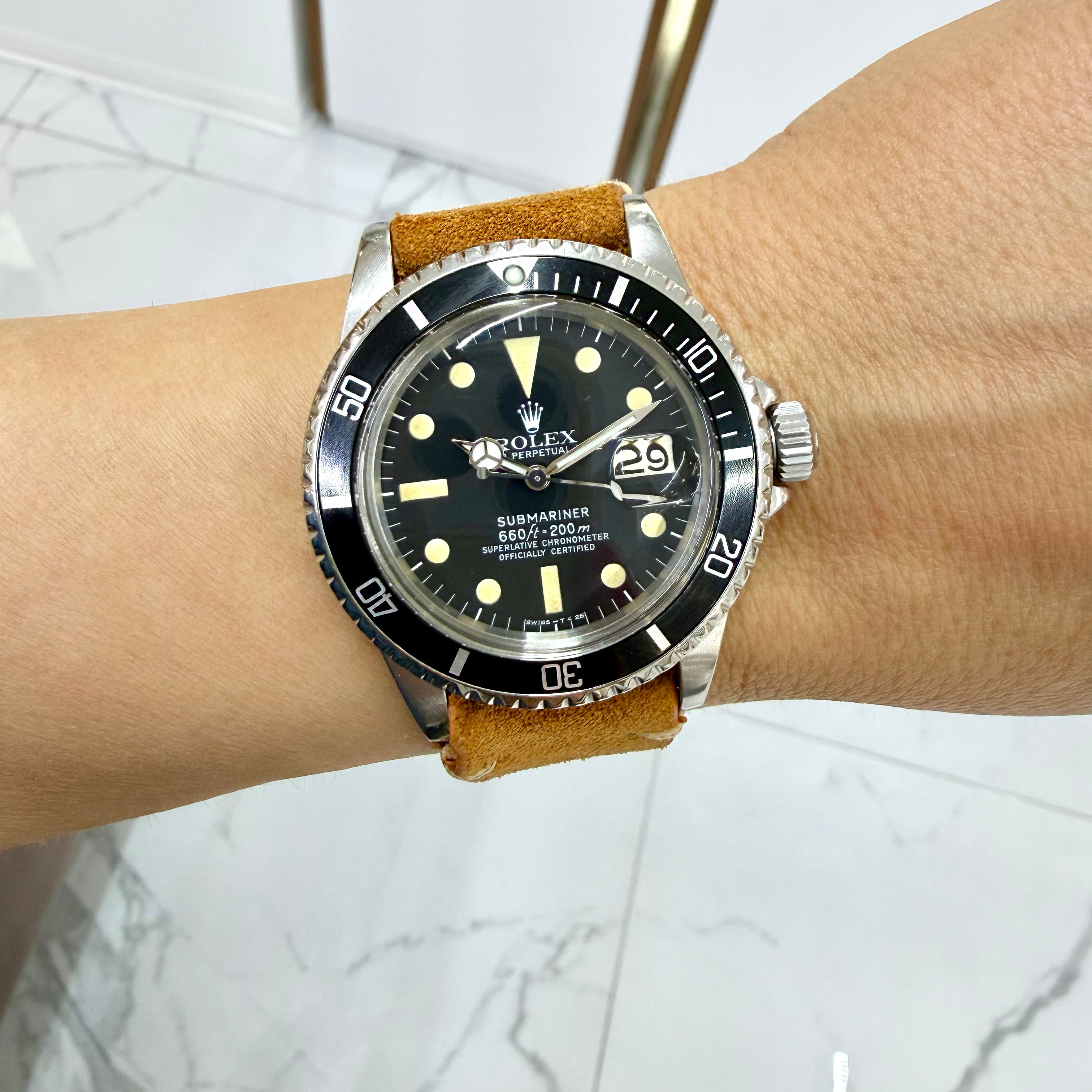 Vintage Rolex Submariner Date 40MM 1680 Brown Buttery Yellow Lume Steel Watch