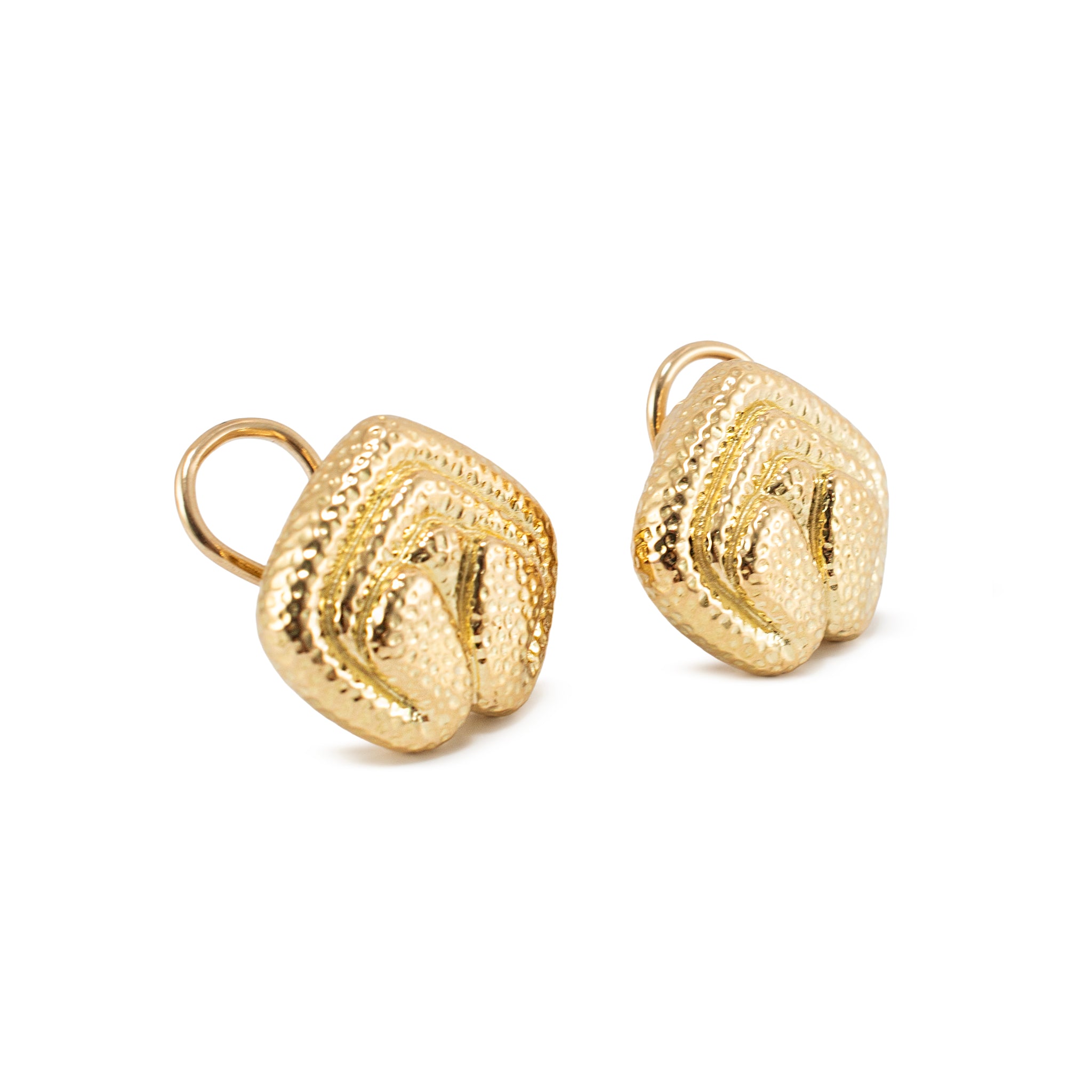 Vintage David Webb 18K Yellow Gold Hammered Clip on Earrings