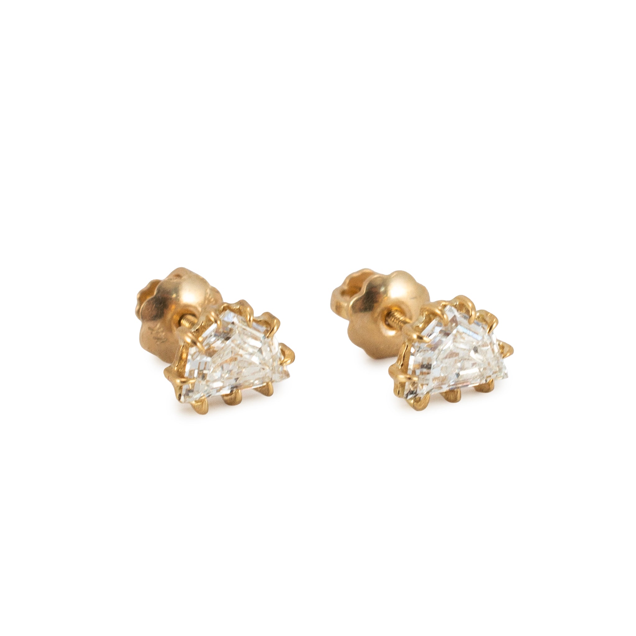Ladies 14K Yellow Gold 0.53ct Shield Cut Diamond Nine Prongs Stud Earrings