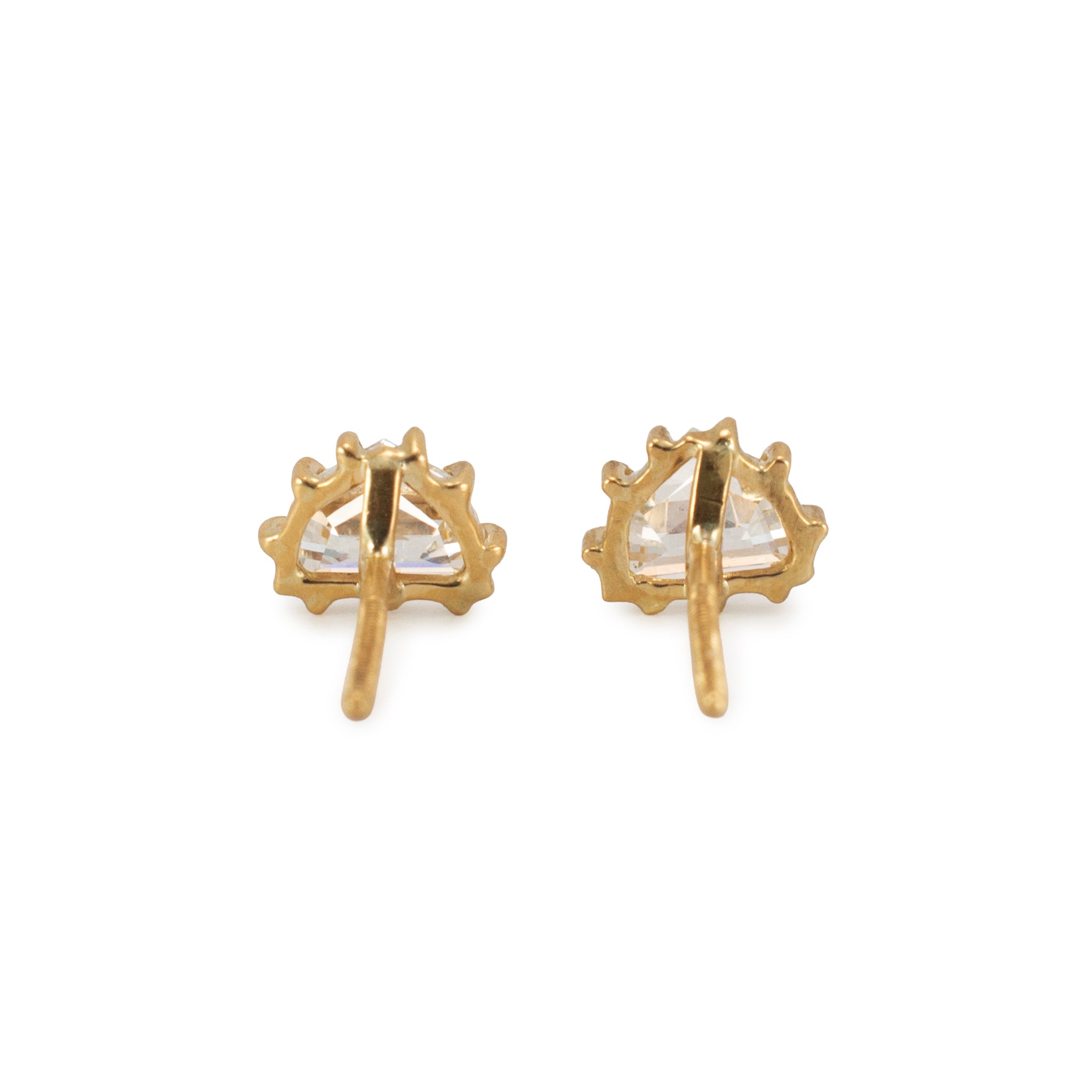 Ladies 14K Yellow Gold 0.53ct Shield Cut Diamond Nine Prongs Stud Earrings