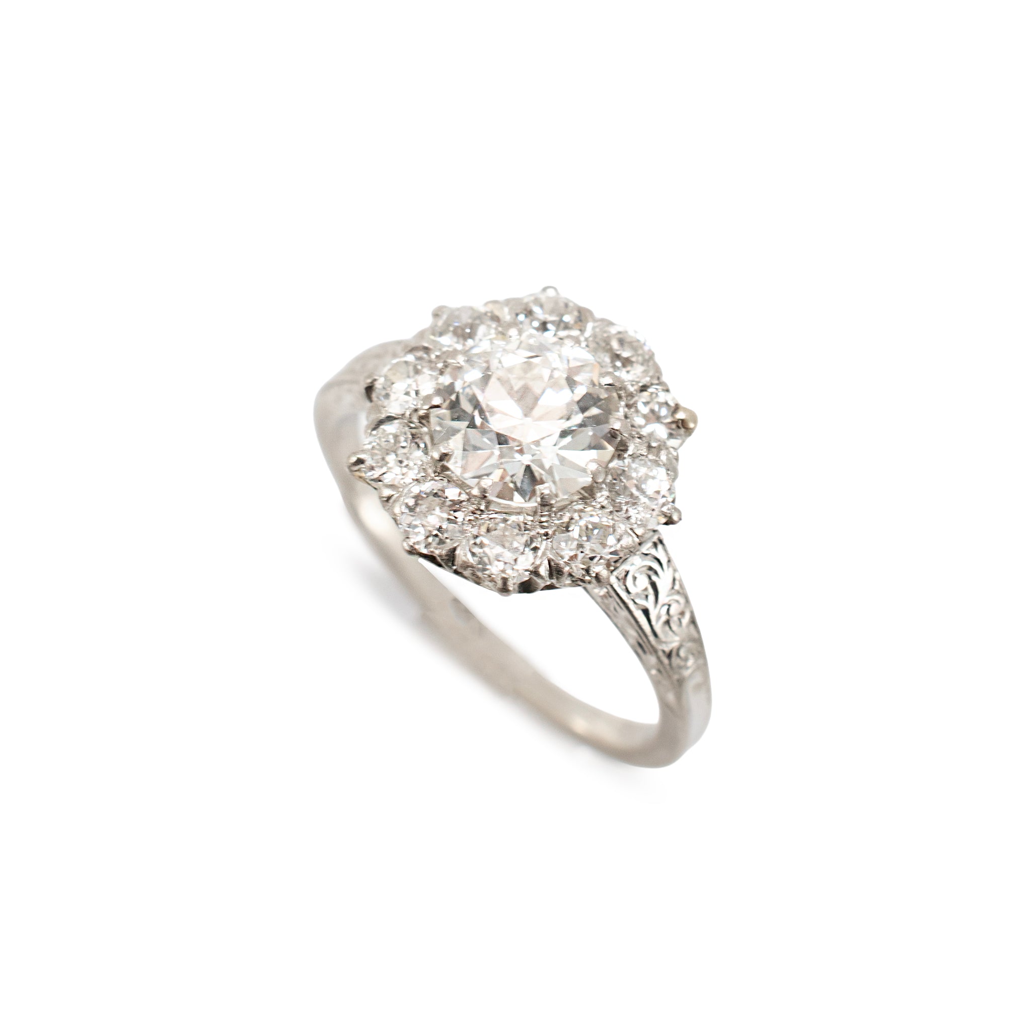 Antuiqe Platinum 1.75ctw Old European Cut Diamond Halo Filigree Engagement Ring