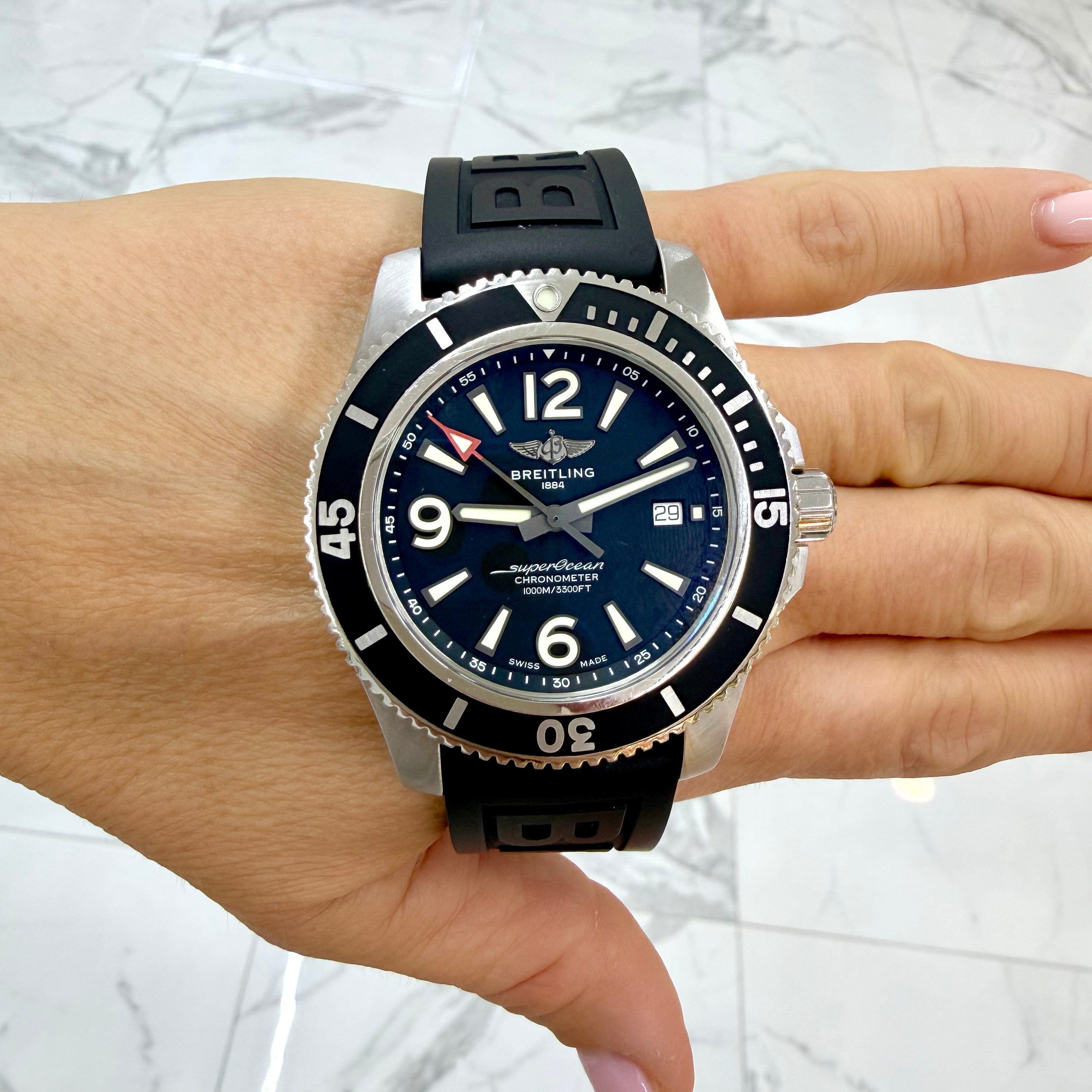 Breitling Superocean 44MM A17367 Black Dial Rubber Band Stainless Steel Watch