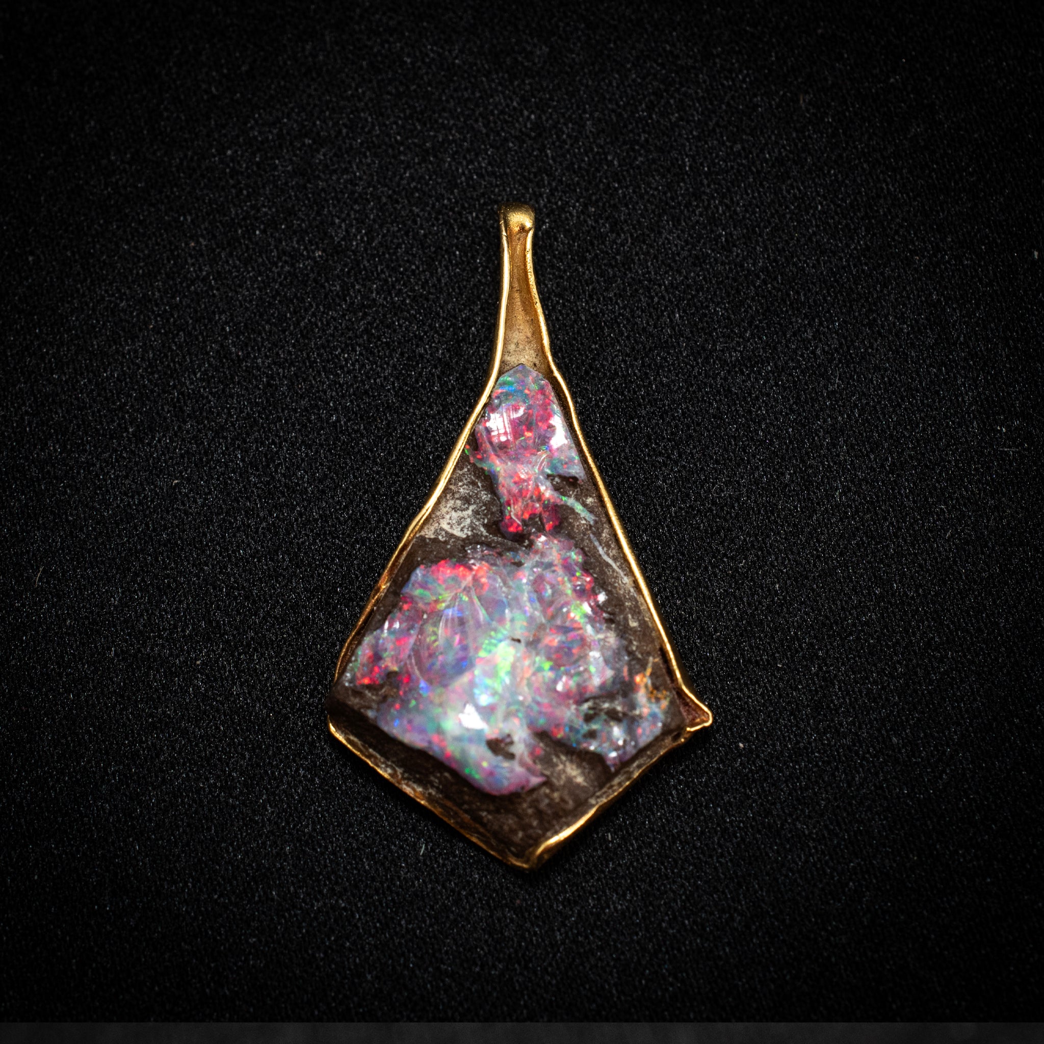 Jewelry Pendant Opal Charm Vintage 1½" Charm Vintage 1½" 18K Yellow 3.89g