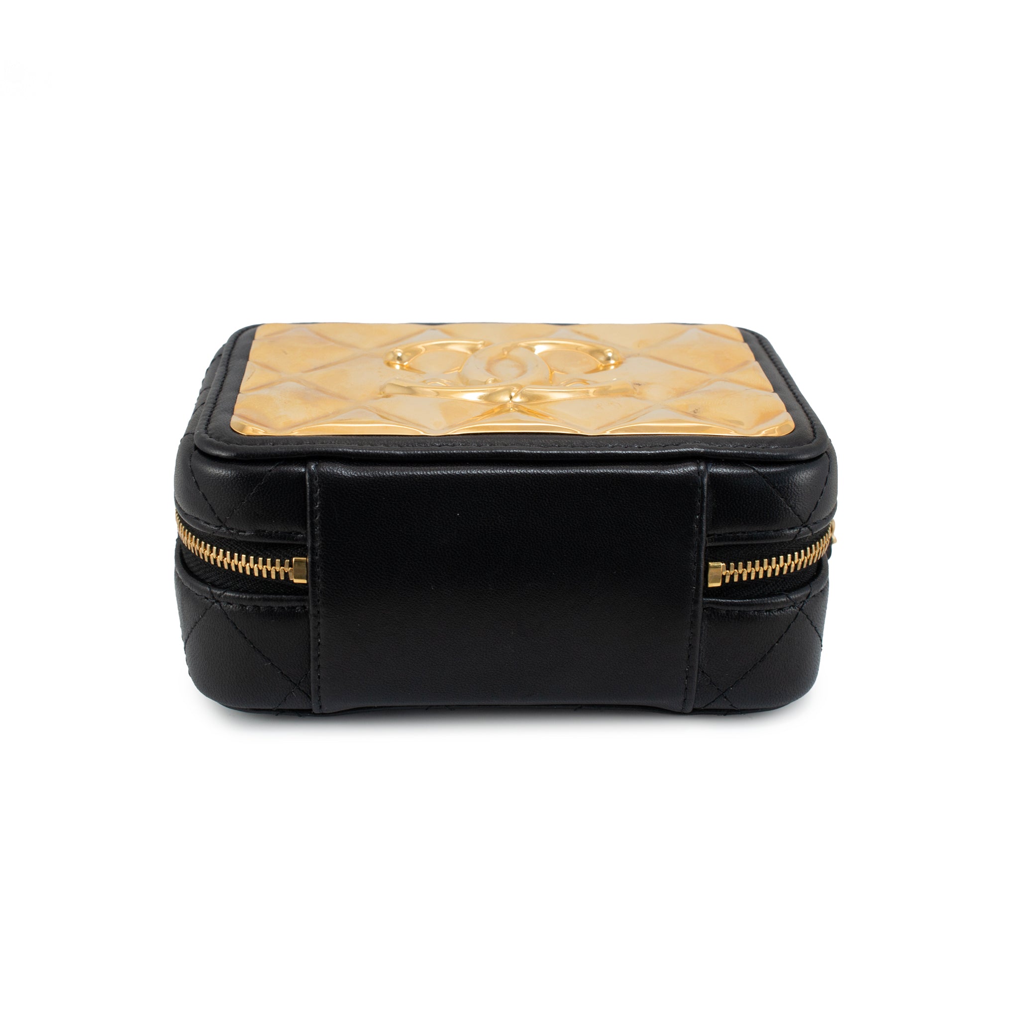 CHANEL Shoulder Bag 445426 | DJP Jewelers